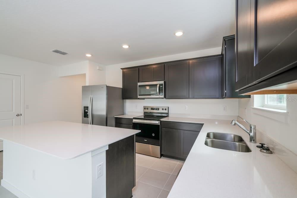 Image 3 of 6 For 3660 Benham Rise Road