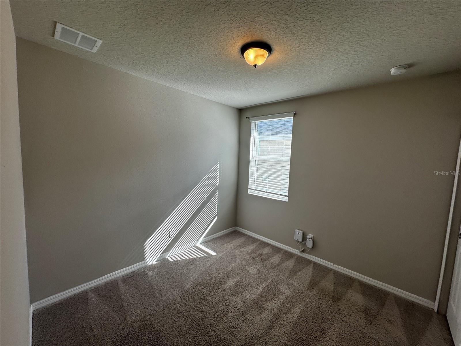 Image 12 of 20 For 3868 Brant Place