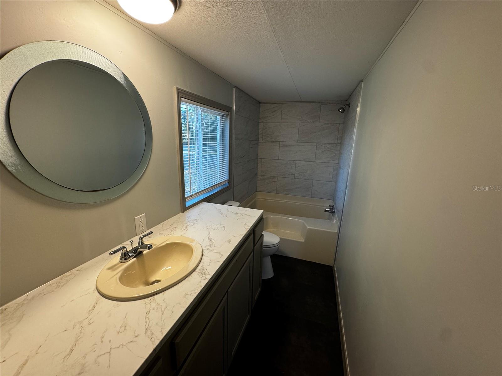 Image 16 of 19 For 2484 Gator Lane