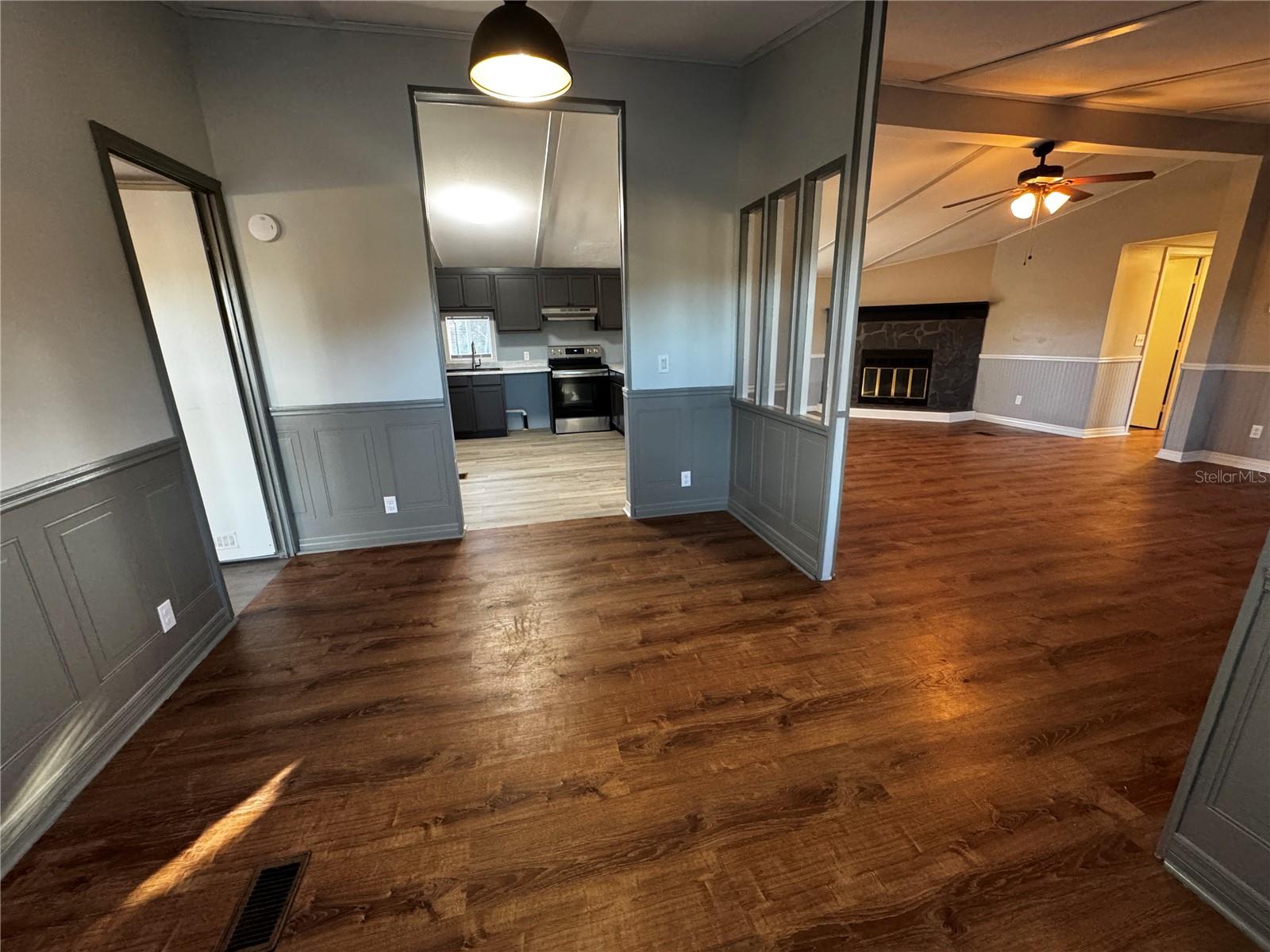 Image 5 of 19 For 2484 Gator Lane