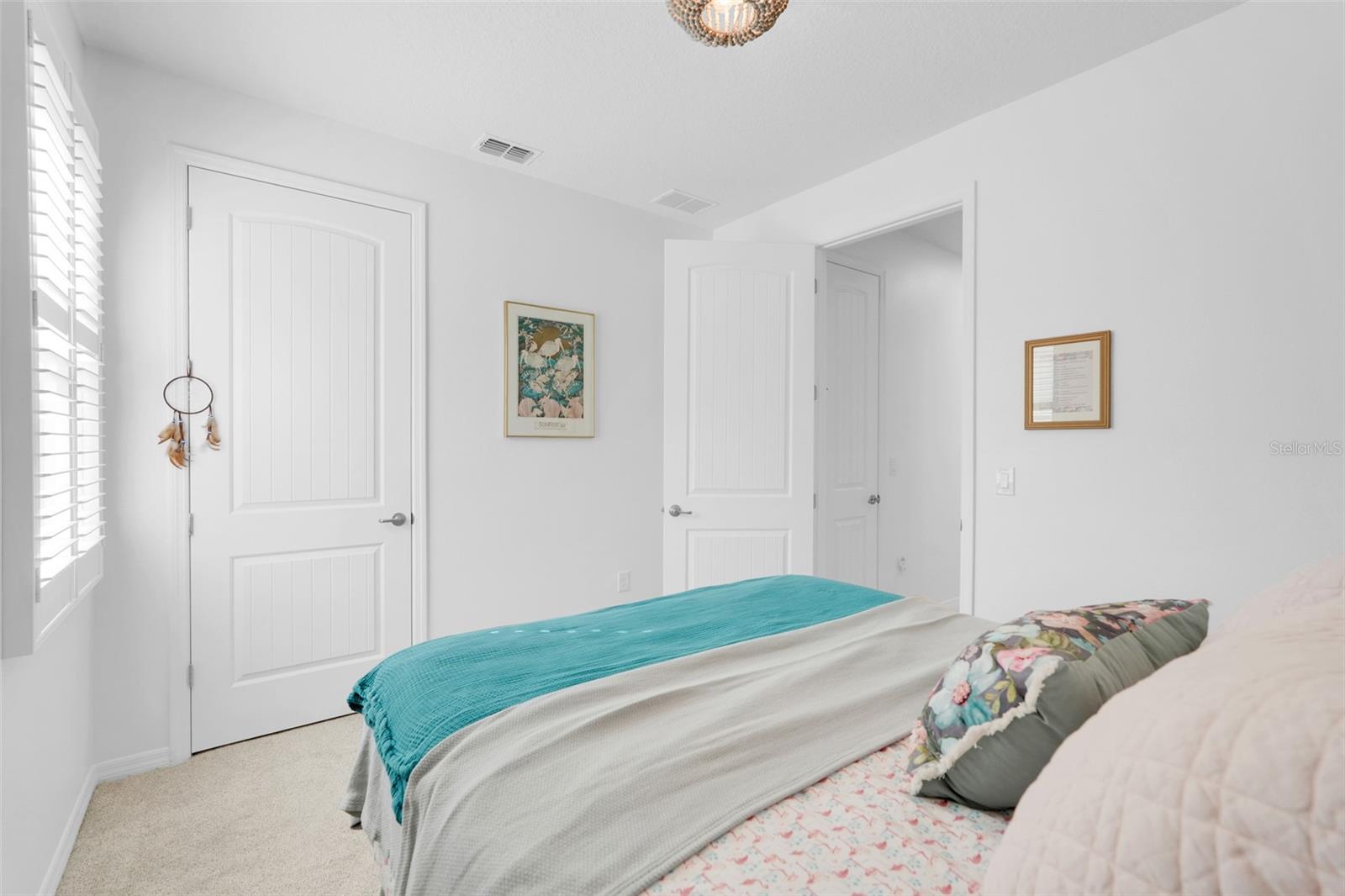 Image 27 of 40 For 17421 Blazing Star Circle