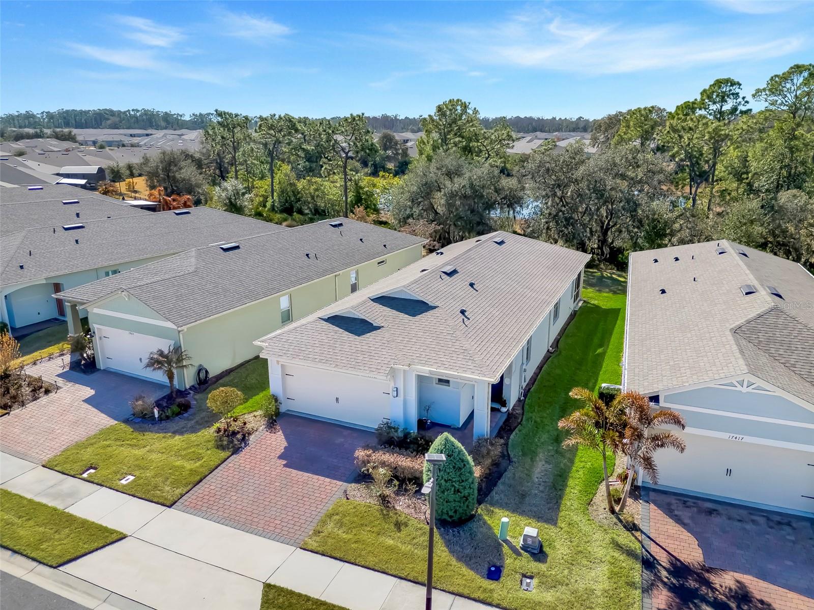 Image 6 of 40 For 17421 Blazing Star Circle