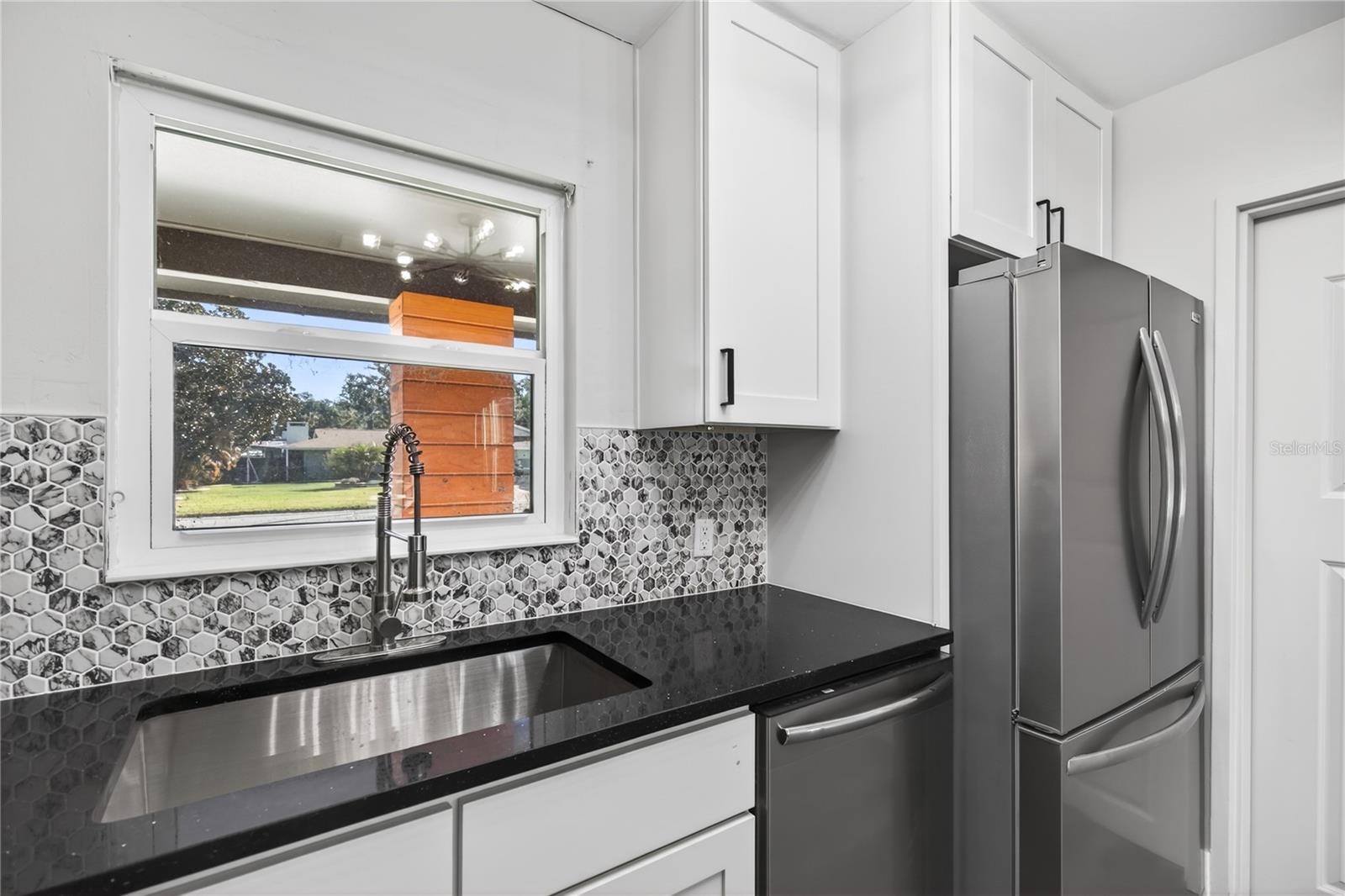 Image 13 of 41 For 1503 Canal Court