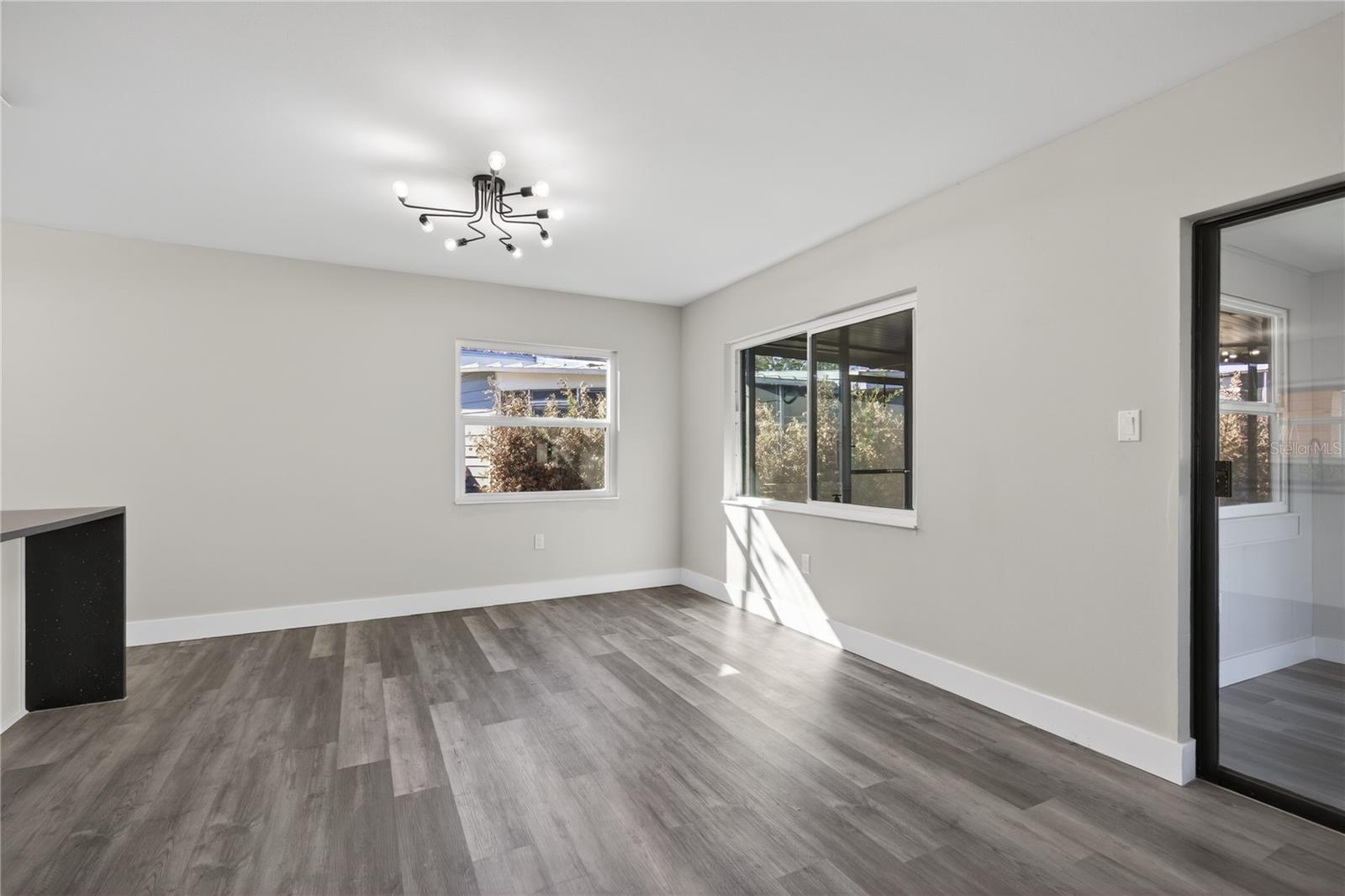 Image 19 of 41 For 1503 Canal Court