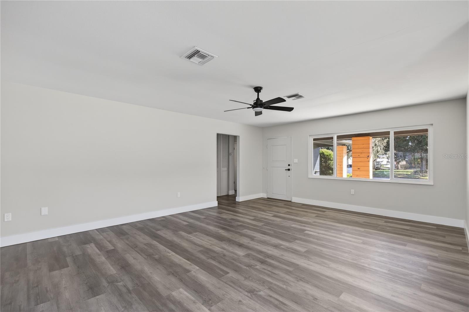 Image 8 of 41 For 1503 Canal Court