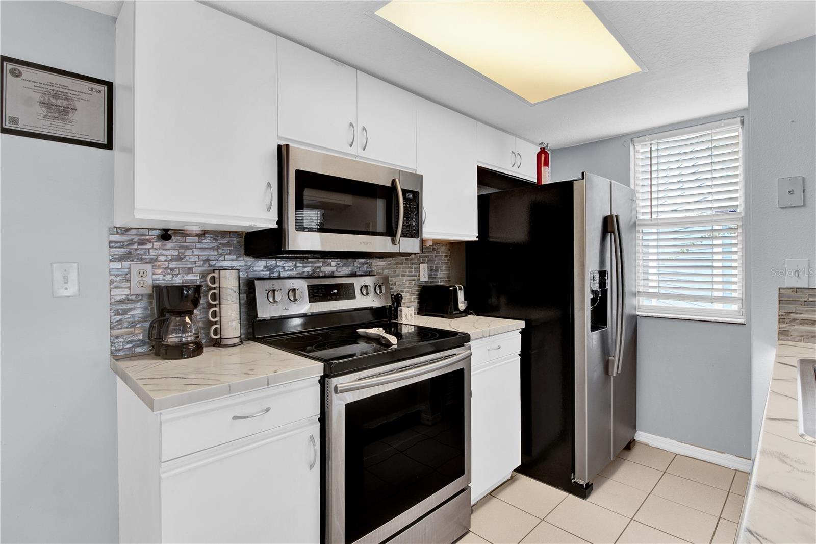 Image 14 of 28 For 2739 Poinciana Boulevard 83