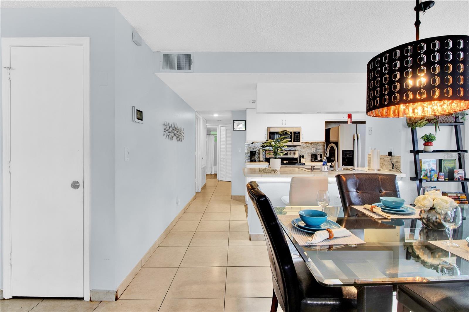 Image 4 of 28 For 2739 Poinciana Boulevard 83