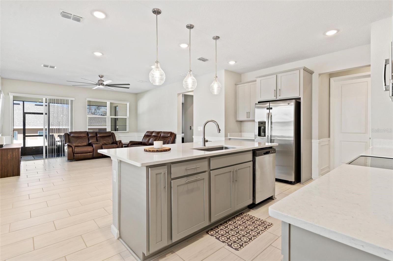 Image 15 of 48 For 31788 Broadwater Avenue