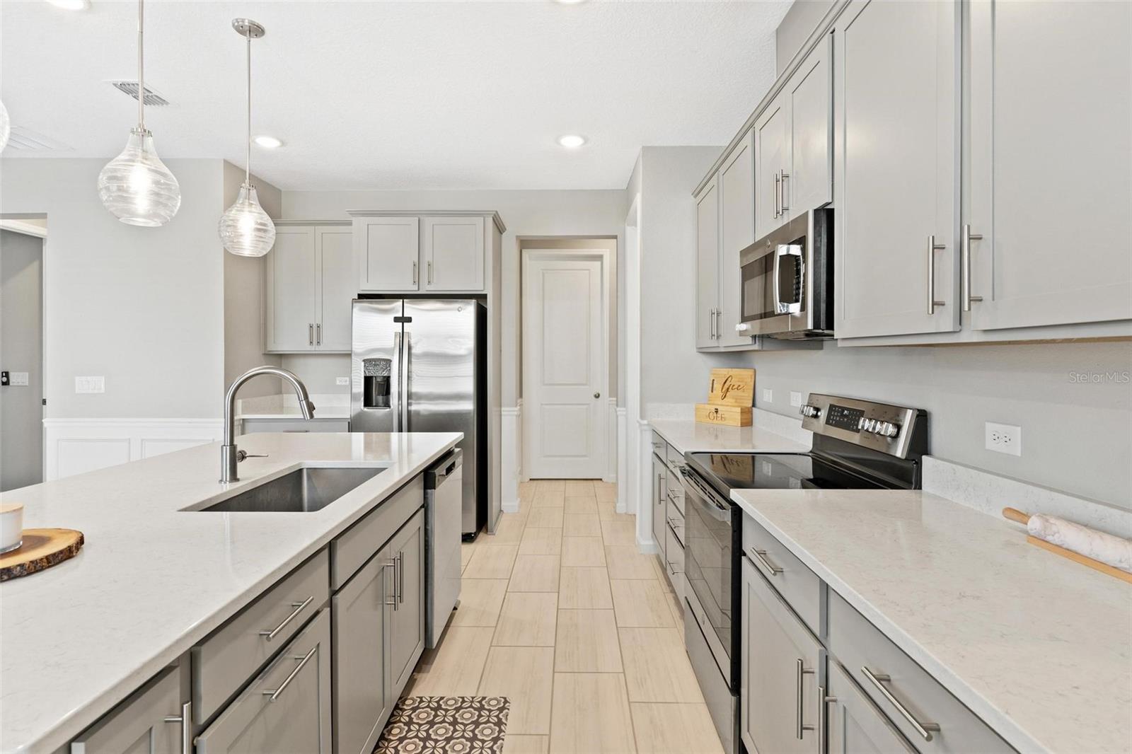 Image 16 of 48 For 31788 Broadwater Avenue