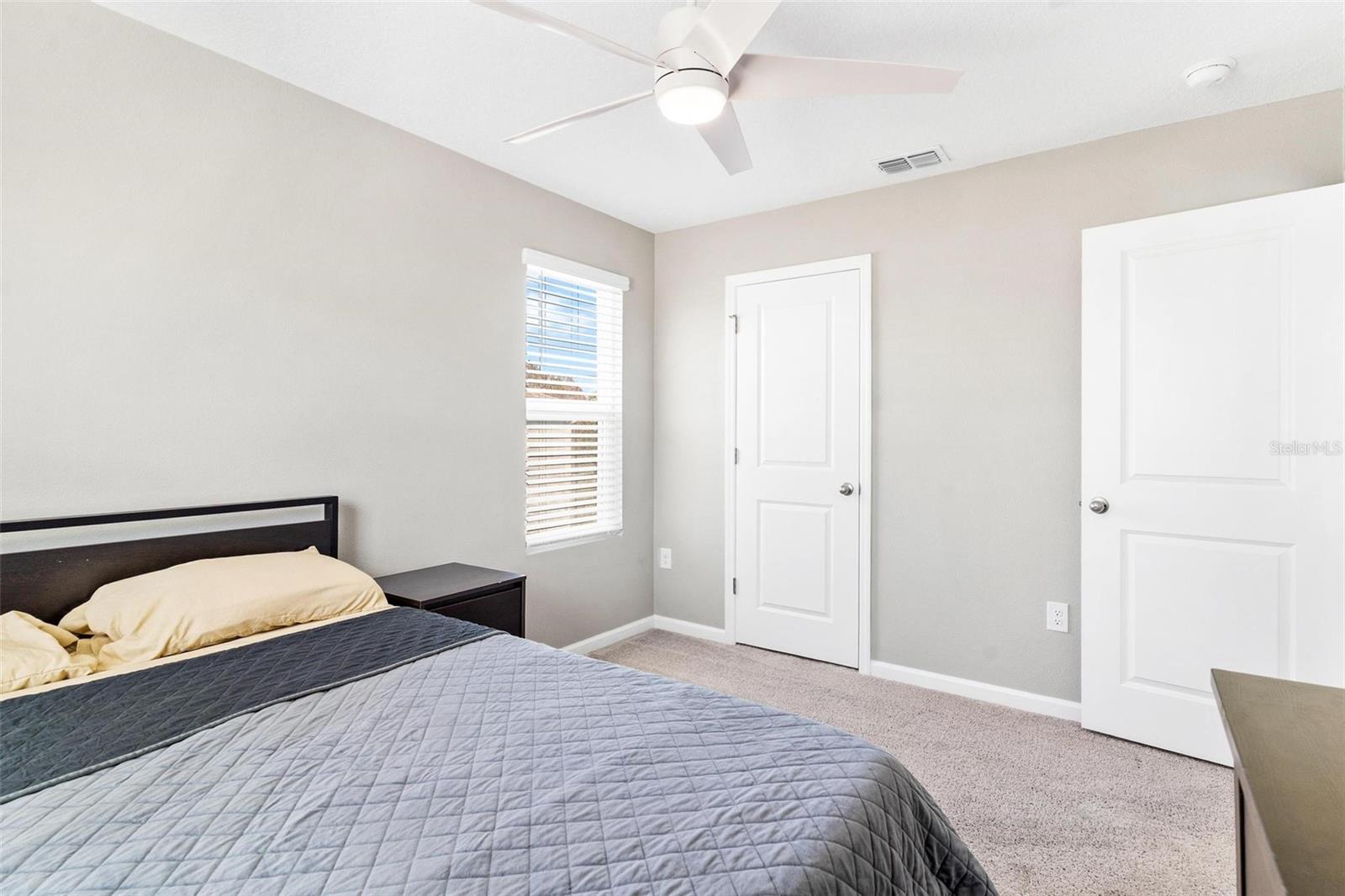 Image 26 of 48 For 31788 Broadwater Avenue