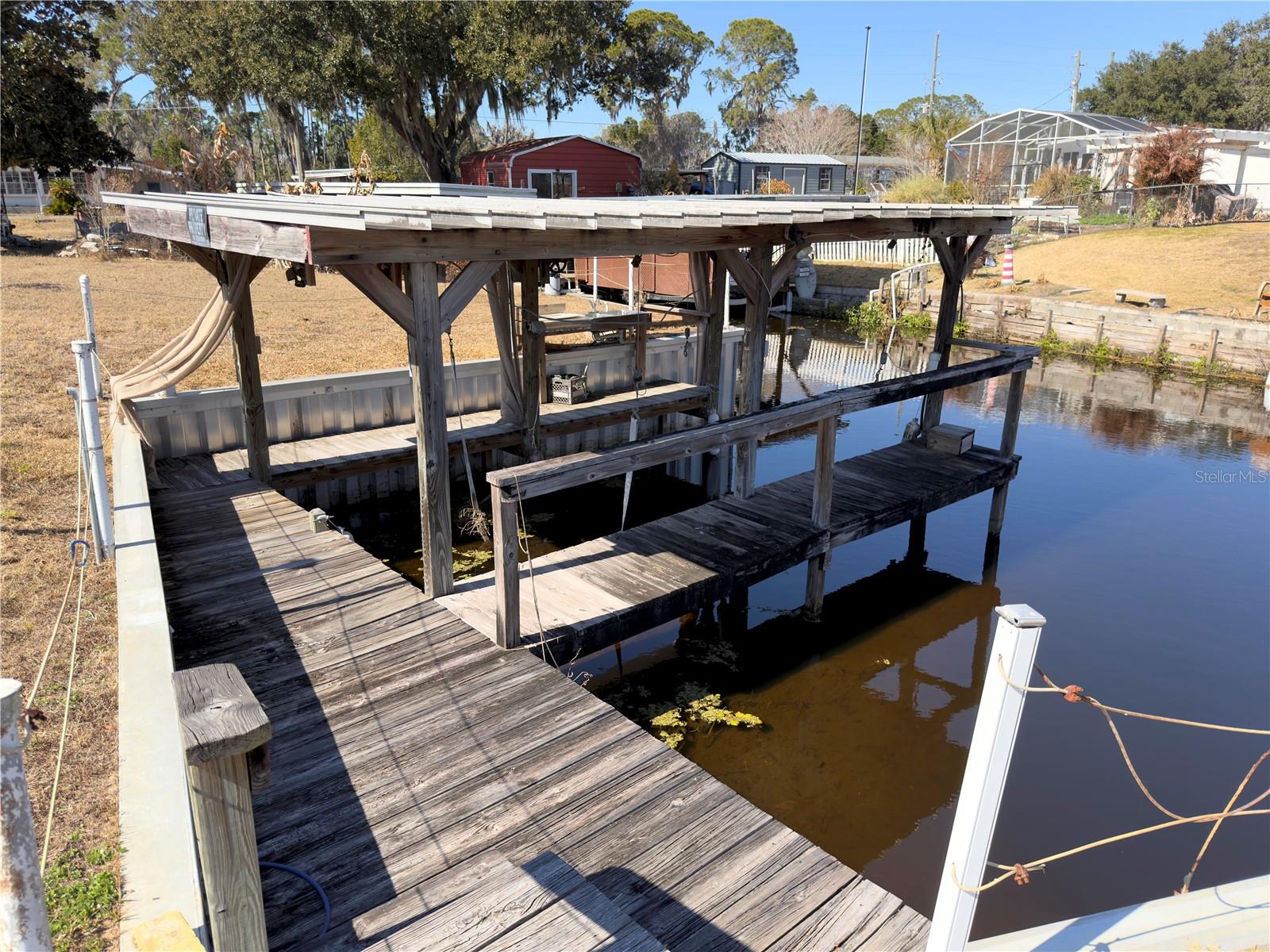 Listing photo id 1 for 12033 Lake Pines Road