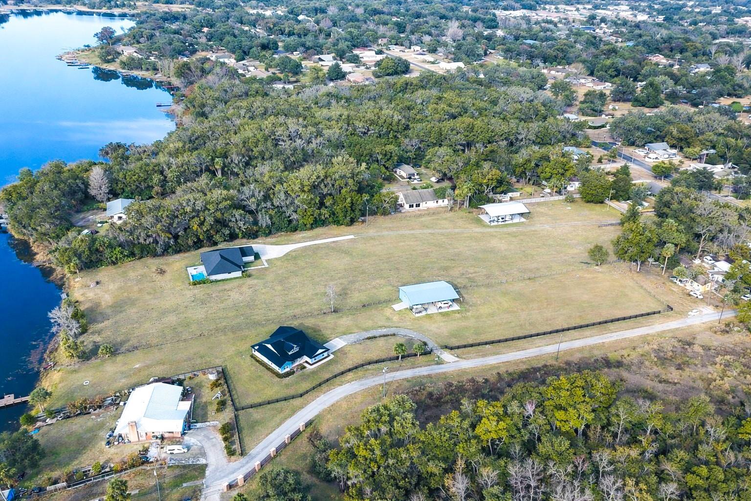 Image 12 of 16 For  Rose St  