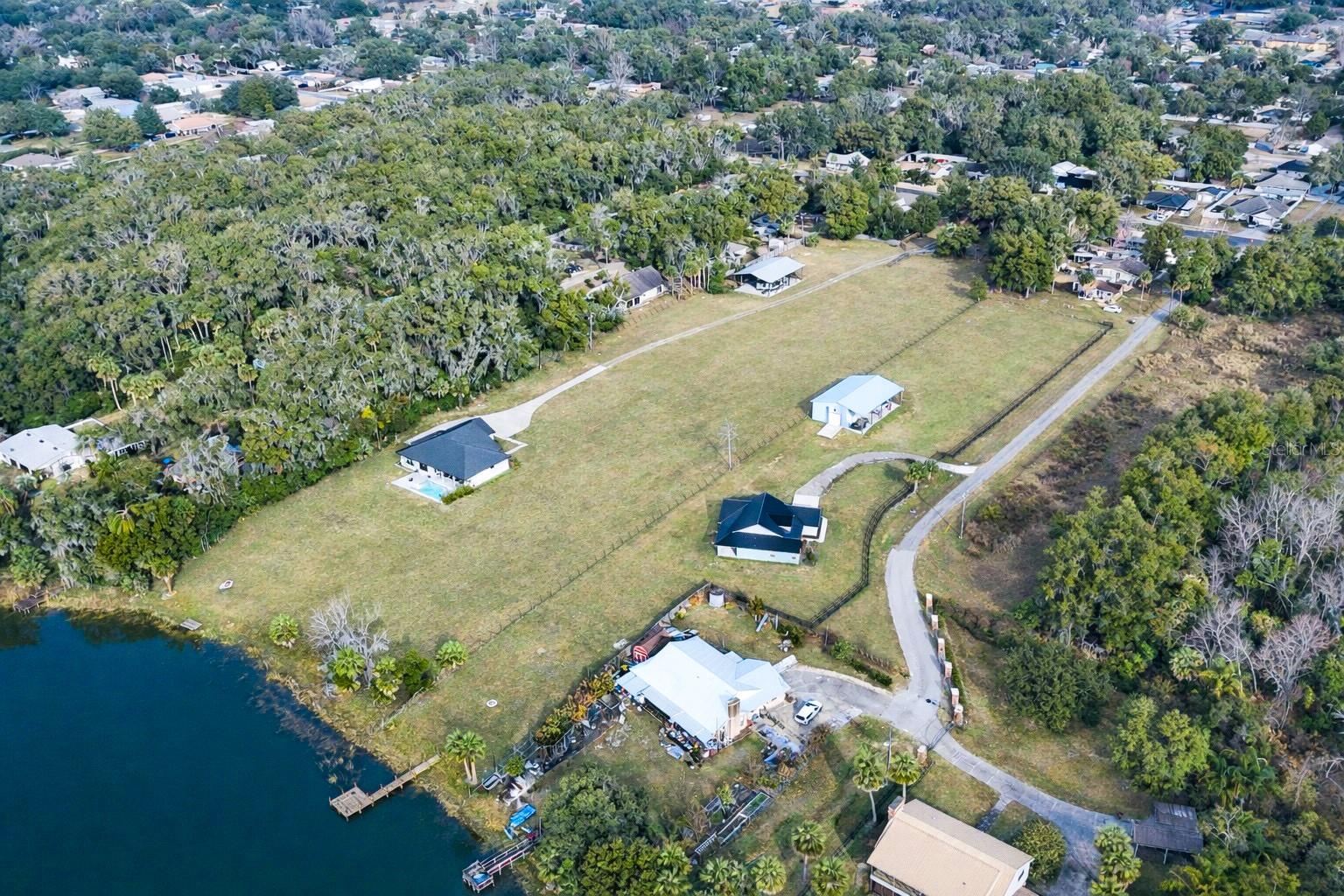 Image 9 of 16 For  Rose St  