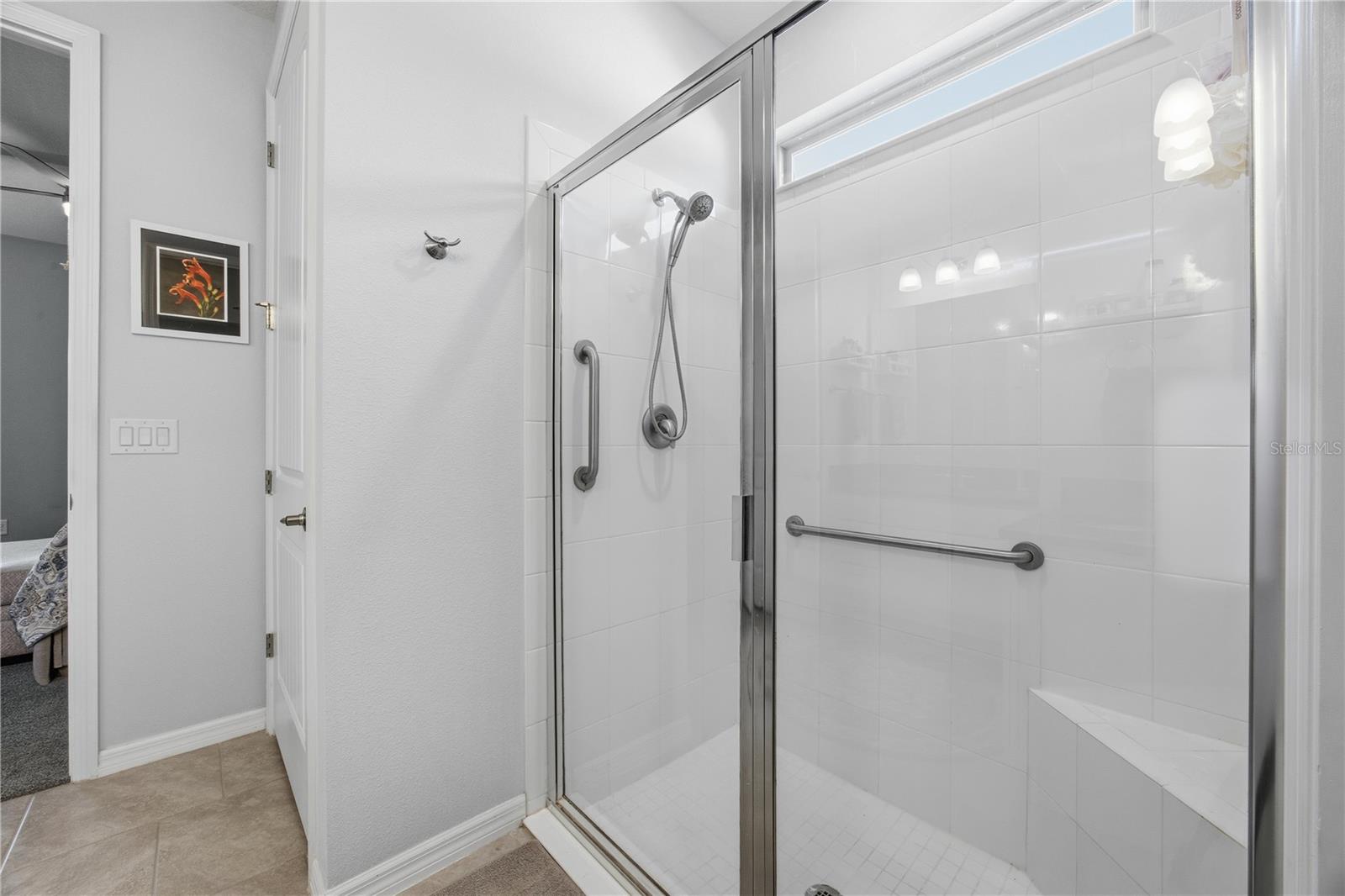 Image 26 of 46 For 17325 Blazing Star Cir