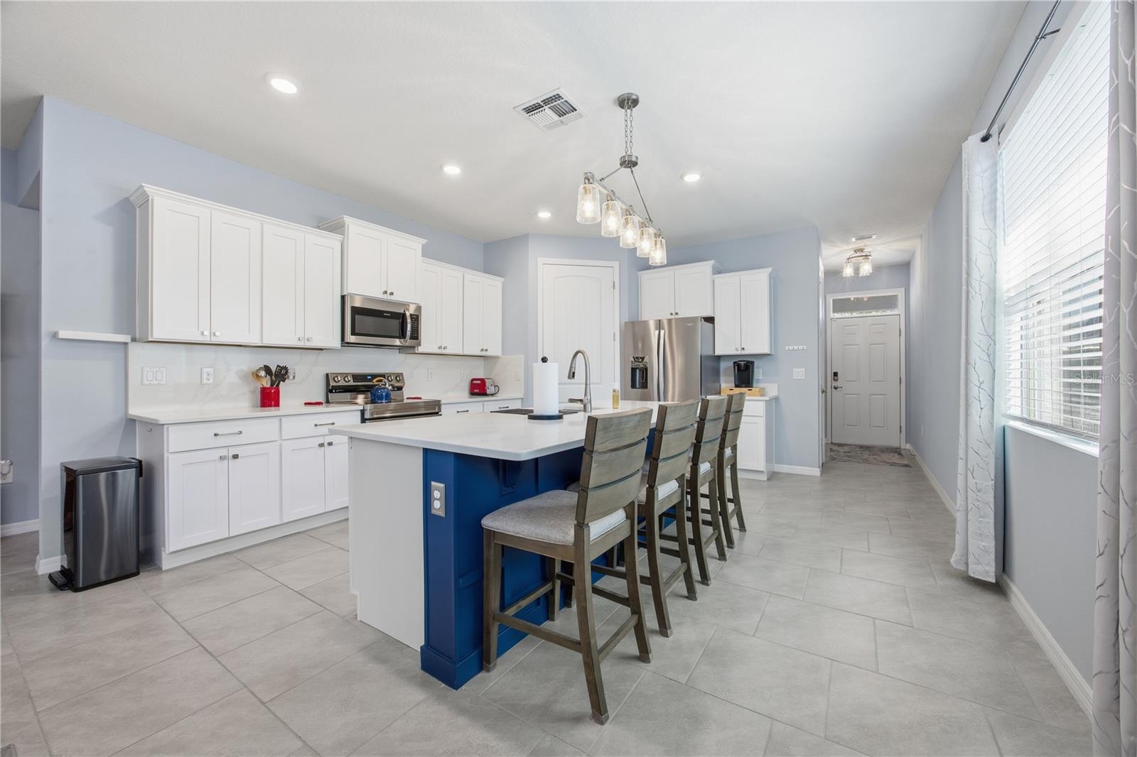 Image 4 of 46 For 17325 Blazing Star Cir