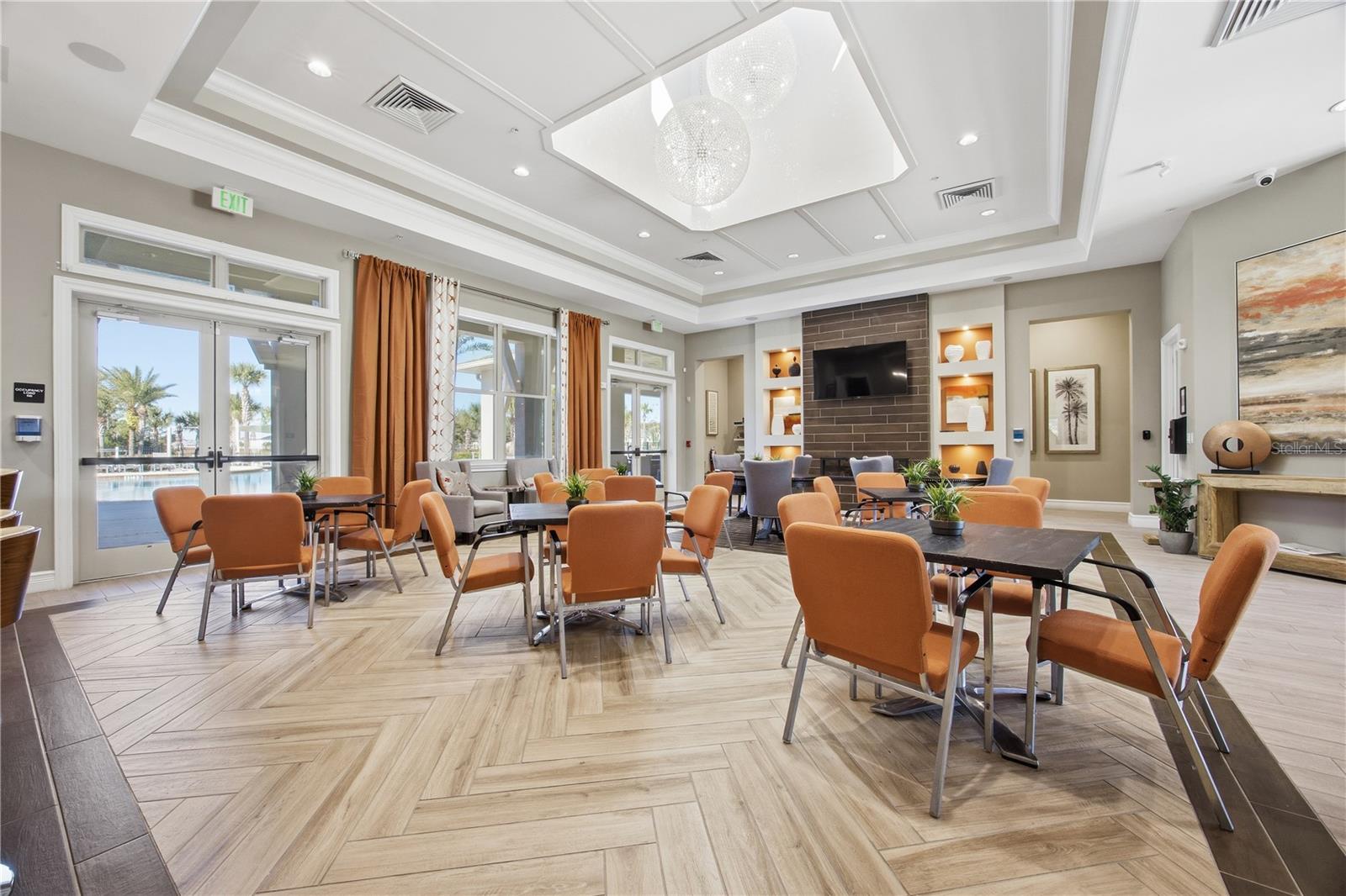 Image 41 of 46 For 17325 Blazing Star Cir