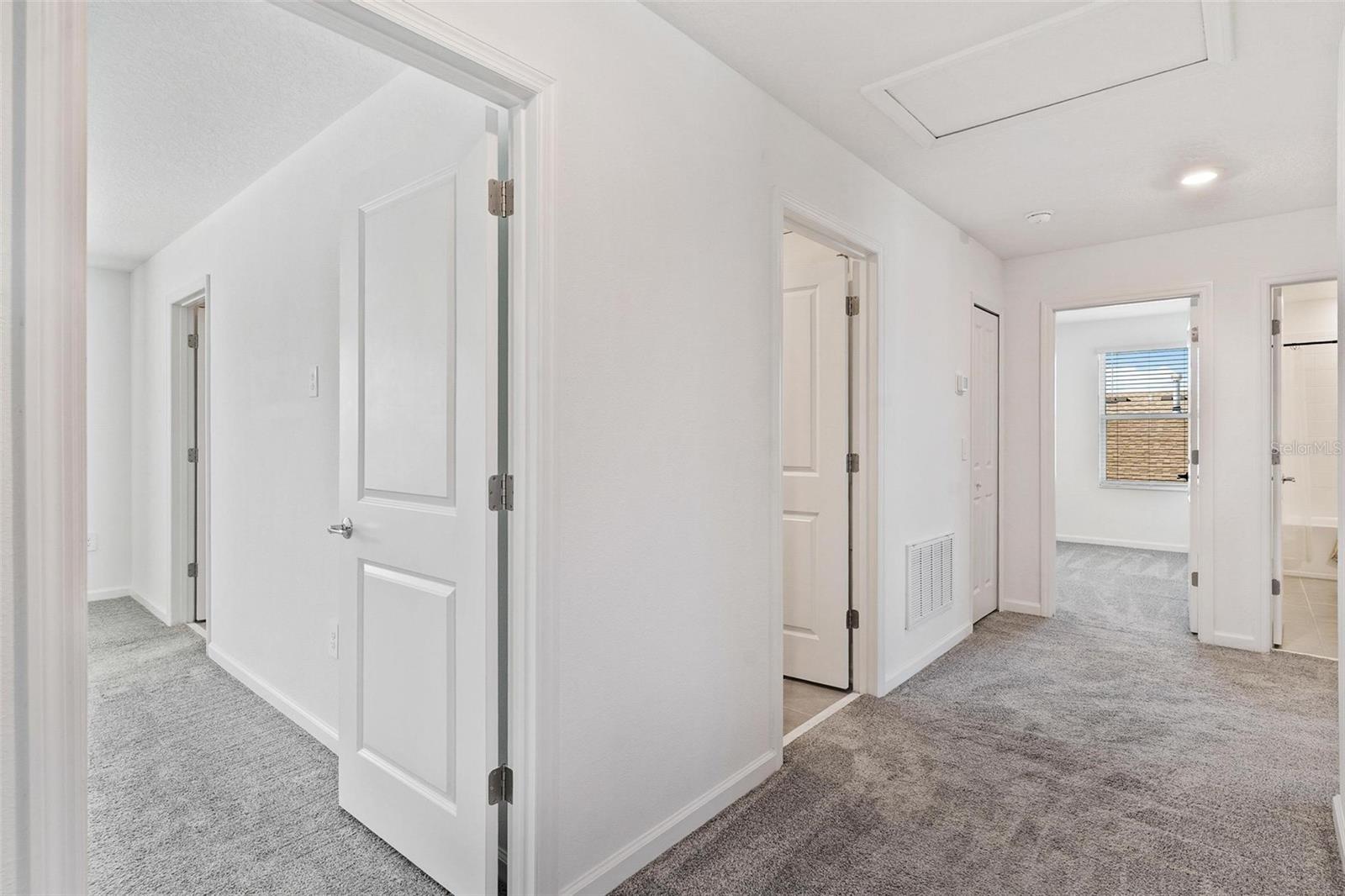 Image 20 of 36 For 5712 Bristleleaf Court