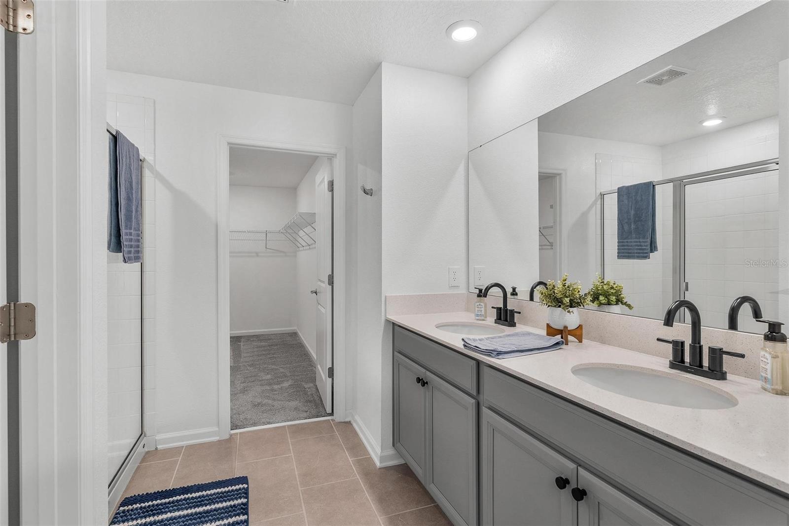 Image 23 of 36 For 5712 Bristleleaf Court