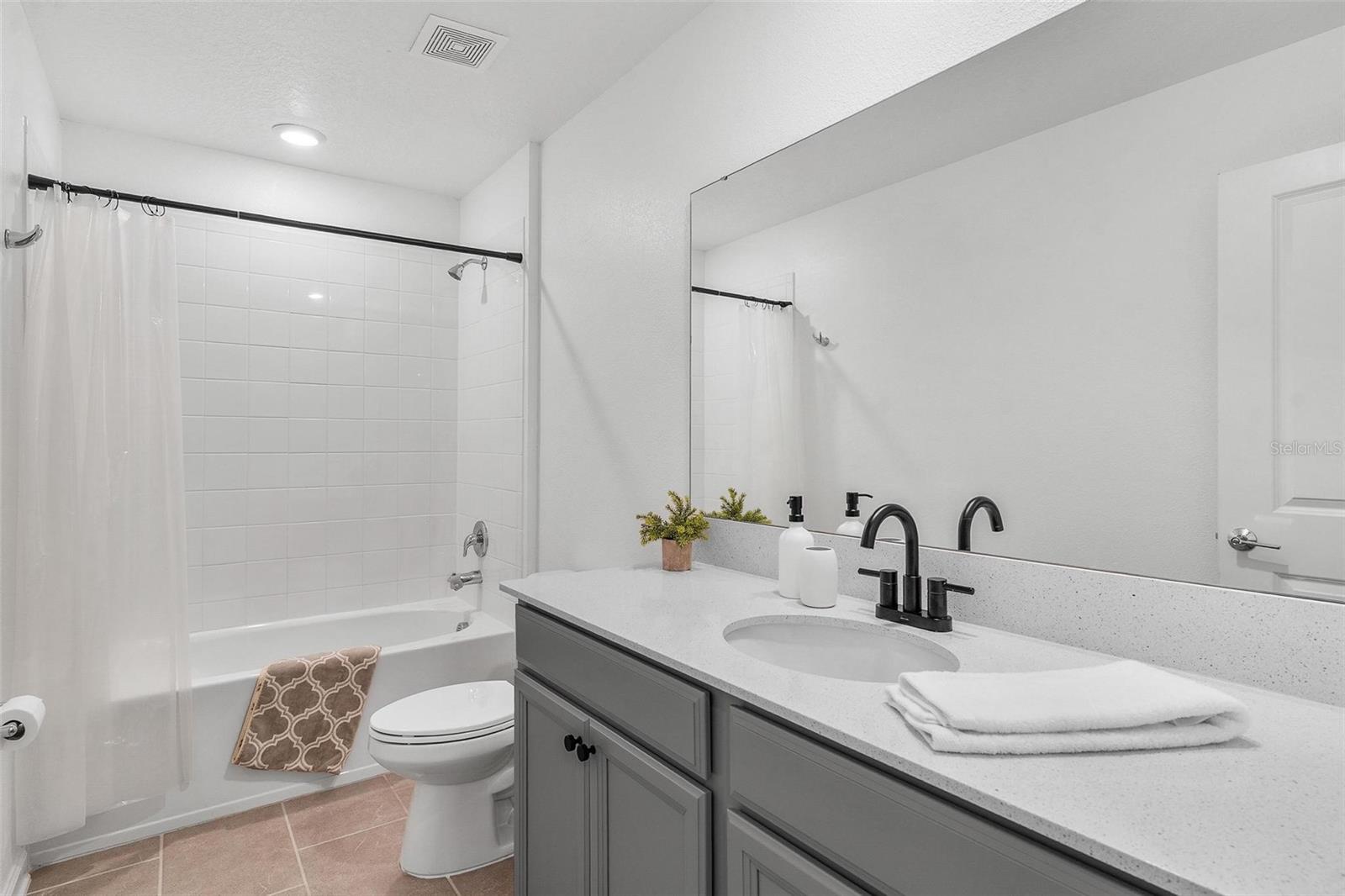 Image 30 of 36 For 5712 Bristleleaf Court