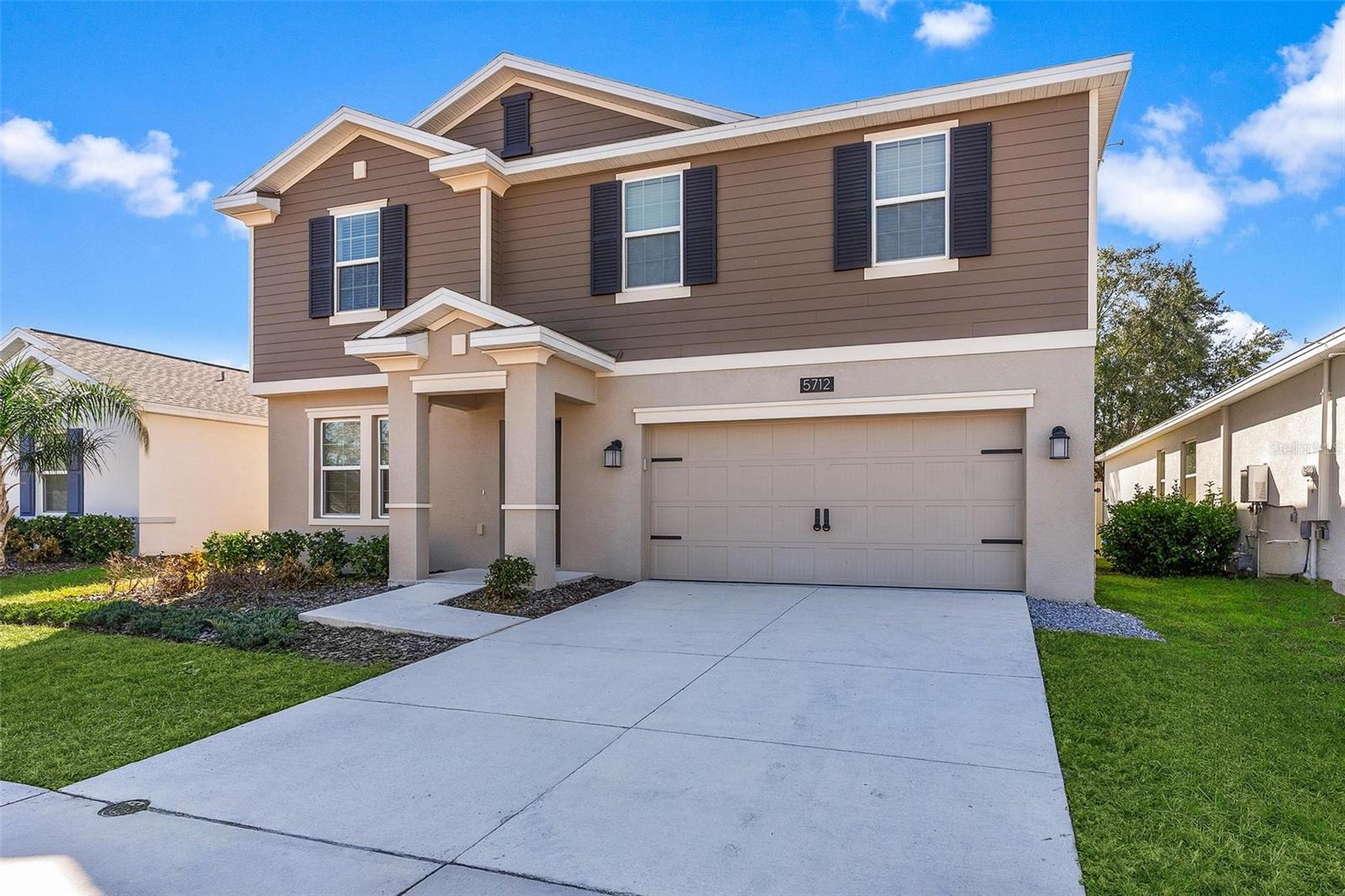 Image 4 of 36 For 5712 Bristleleaf Court