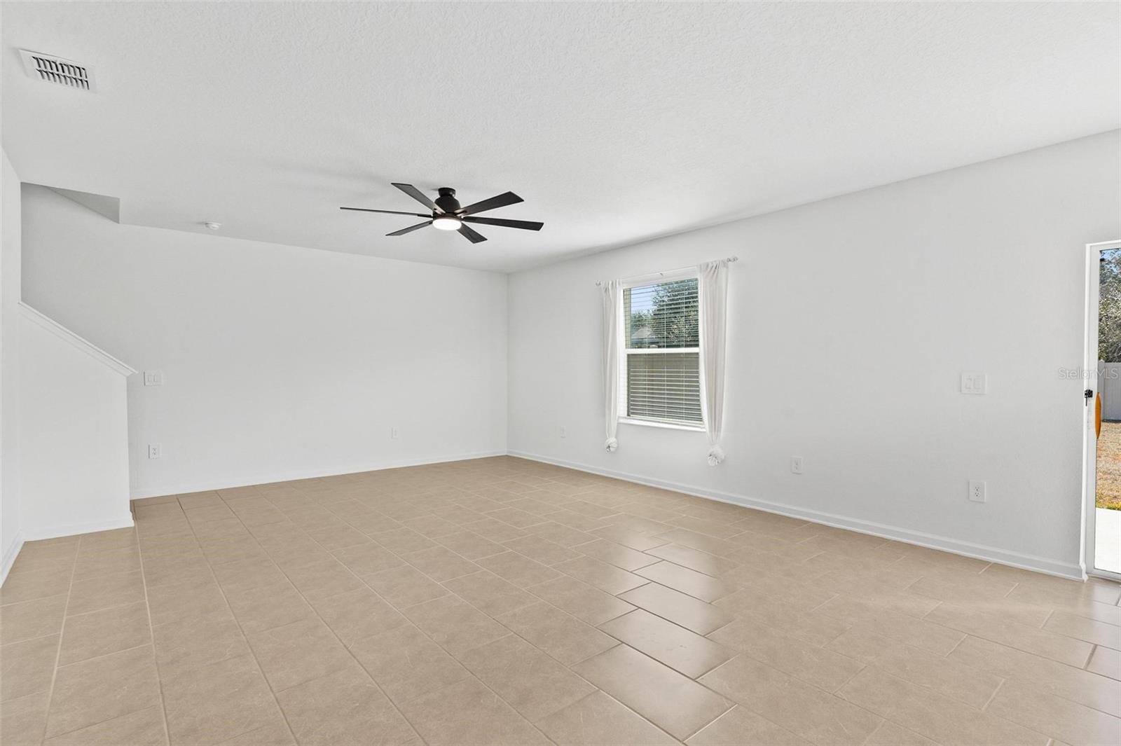 Image 8 of 36 For 5712 Bristleleaf Court