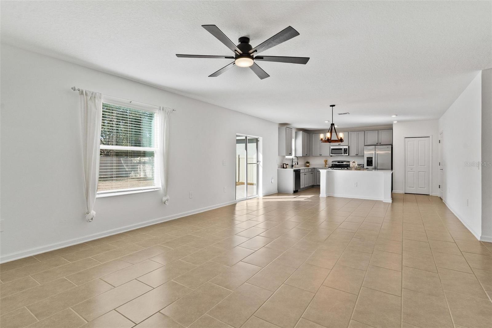 Image 9 of 36 For 5712 Bristleleaf Court