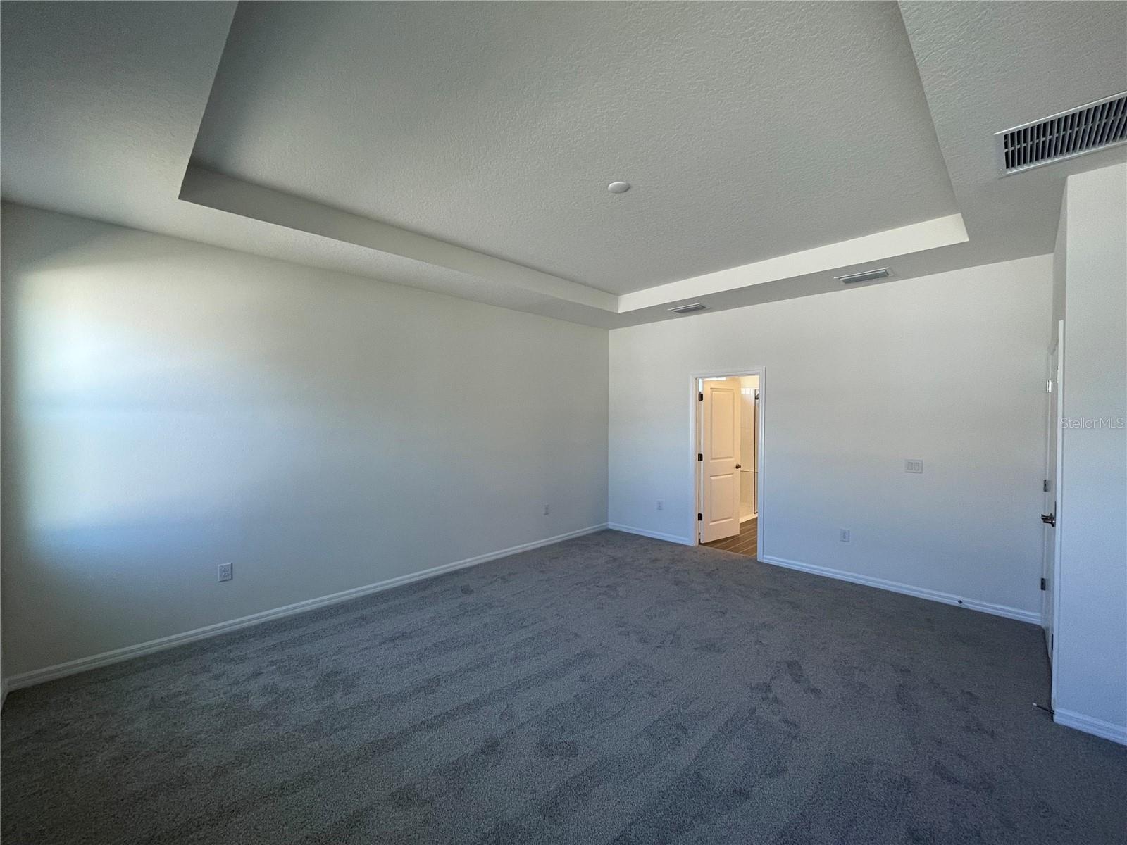 Image 15 of 24 For 17441 Valleywood Parkway