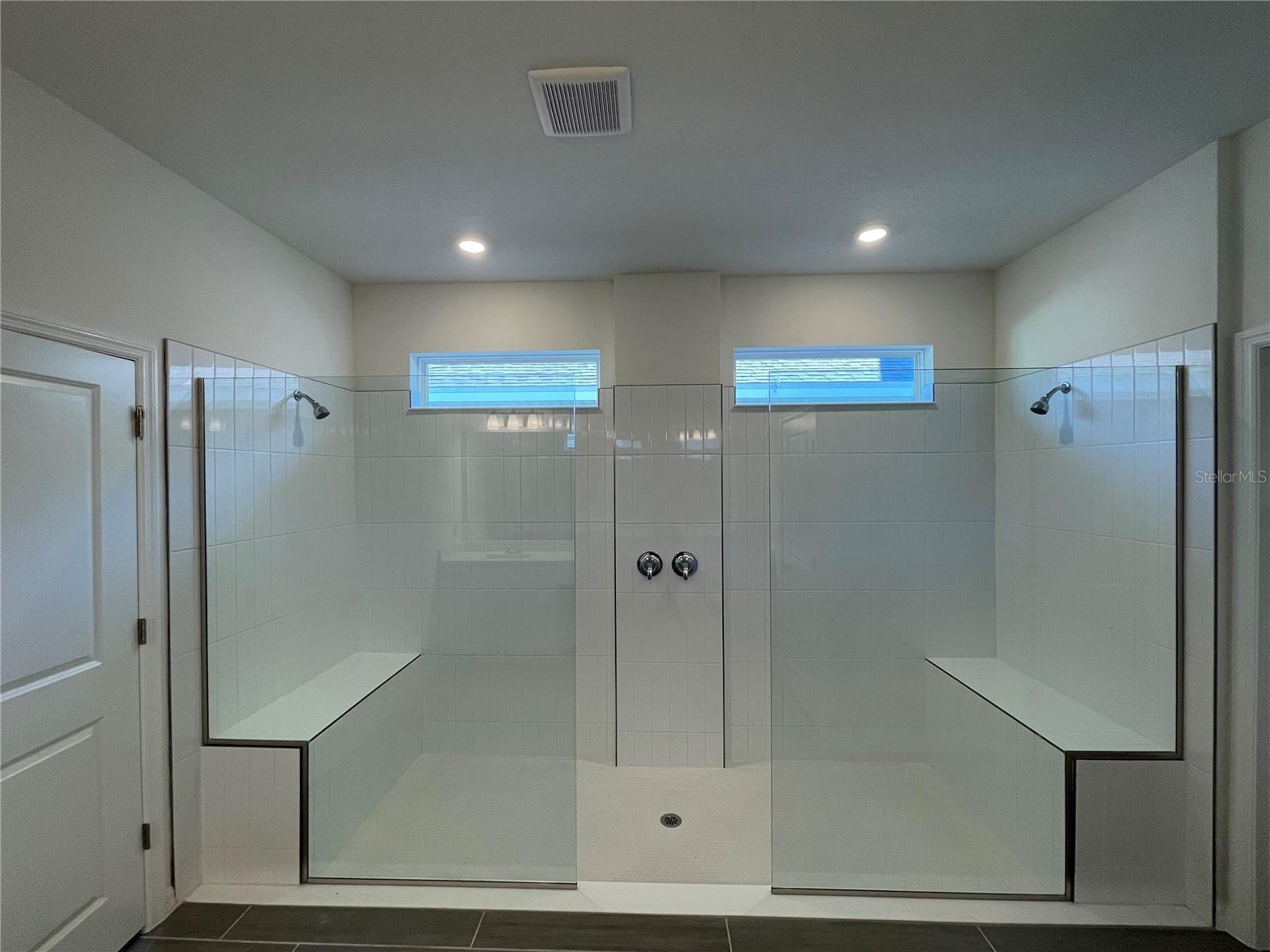 Image 18 of 24 For 17441 Valleywood Parkway