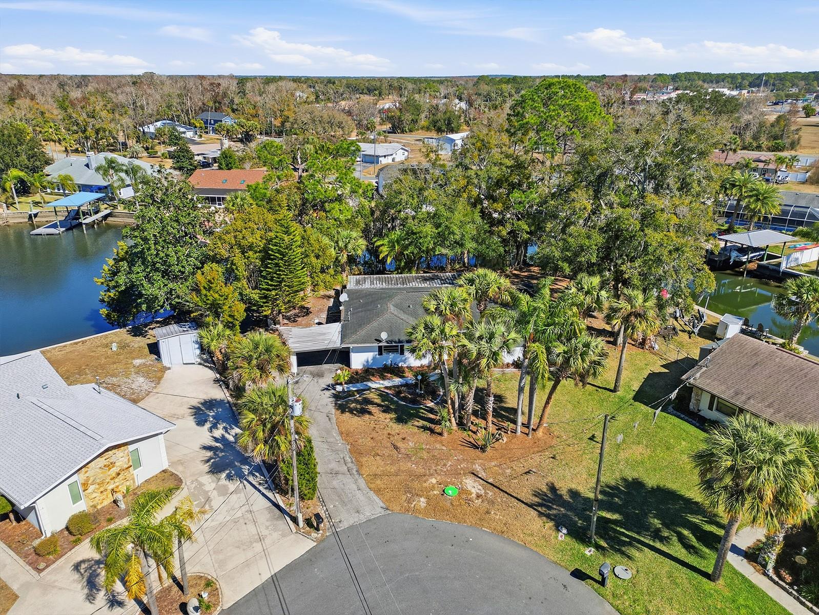 Image 44 of 46 For 9140 Harbor Isle Court