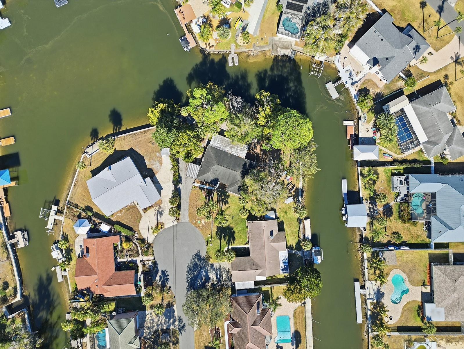 Image 45 of 46 For 9140 Harbor Isle Court