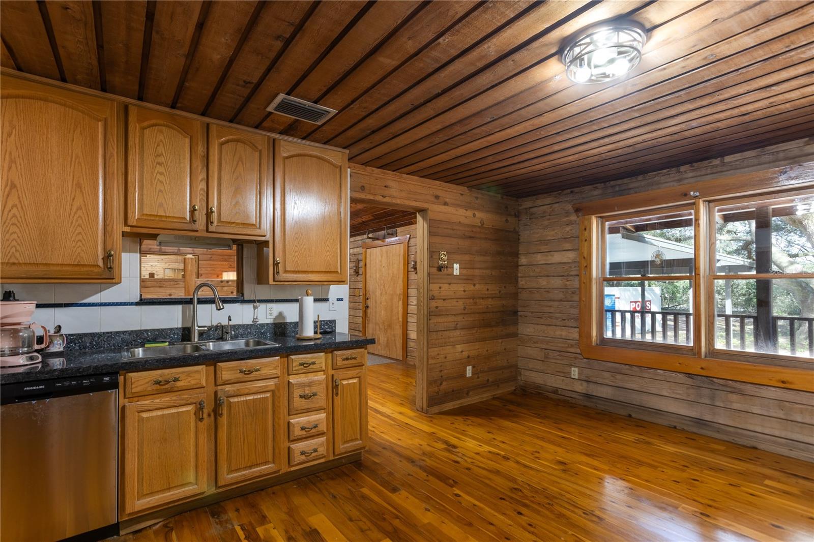 Image 11 of 57 For 6892 Swain Road