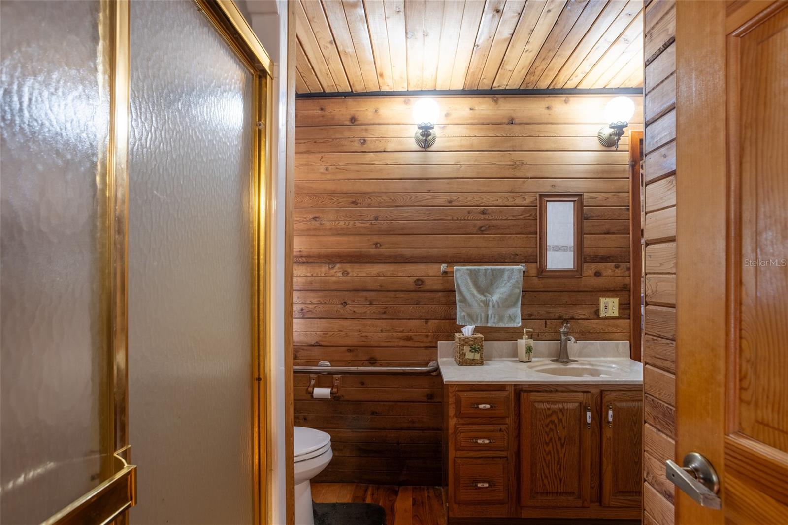 Image 19 of 57 For 6892 Swain Road