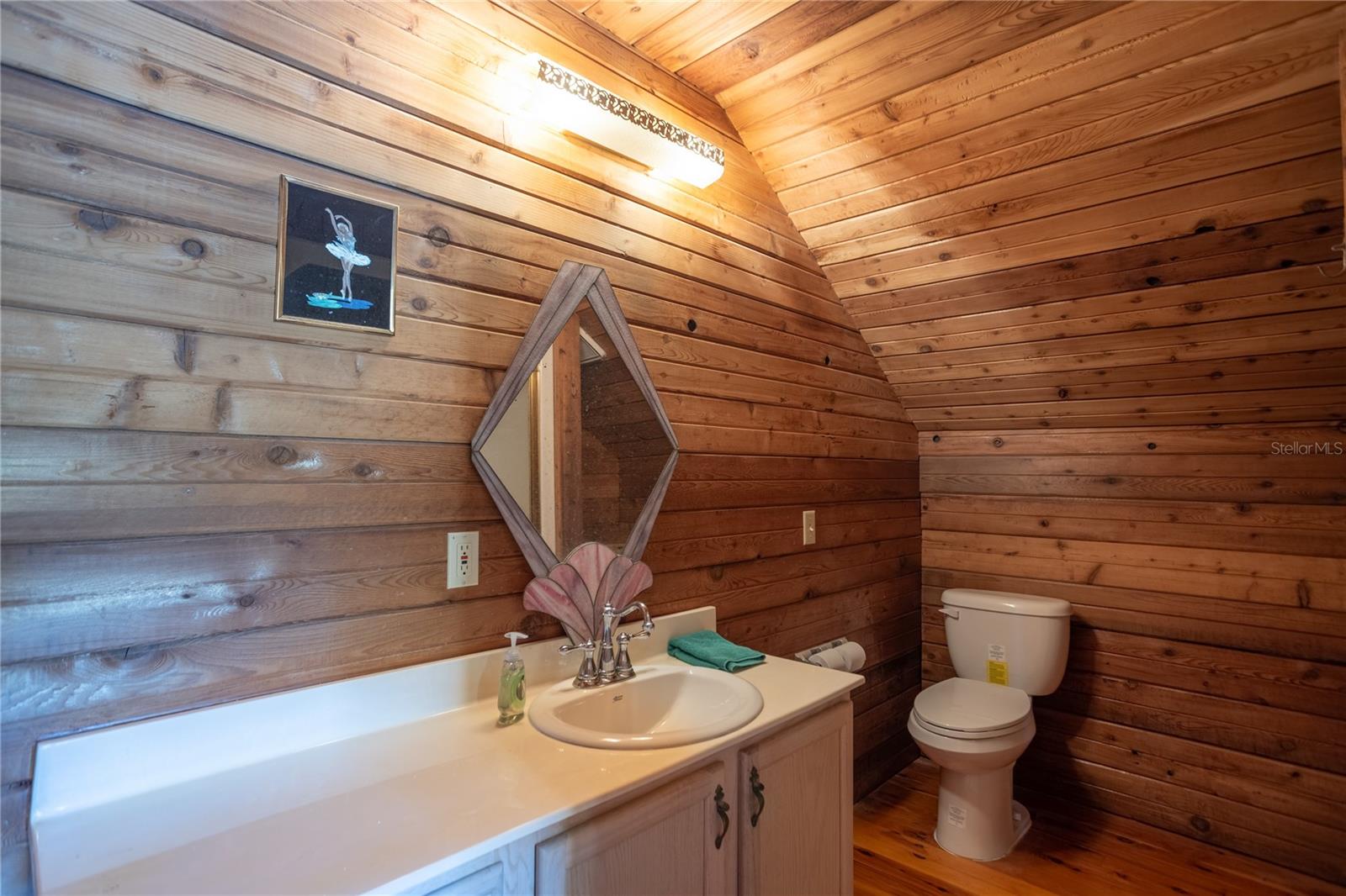 Image 33 of 57 For 6892 Swain Road