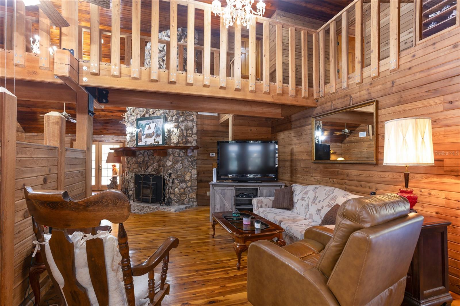 Image 4 of 57 For 6892 Swain Road