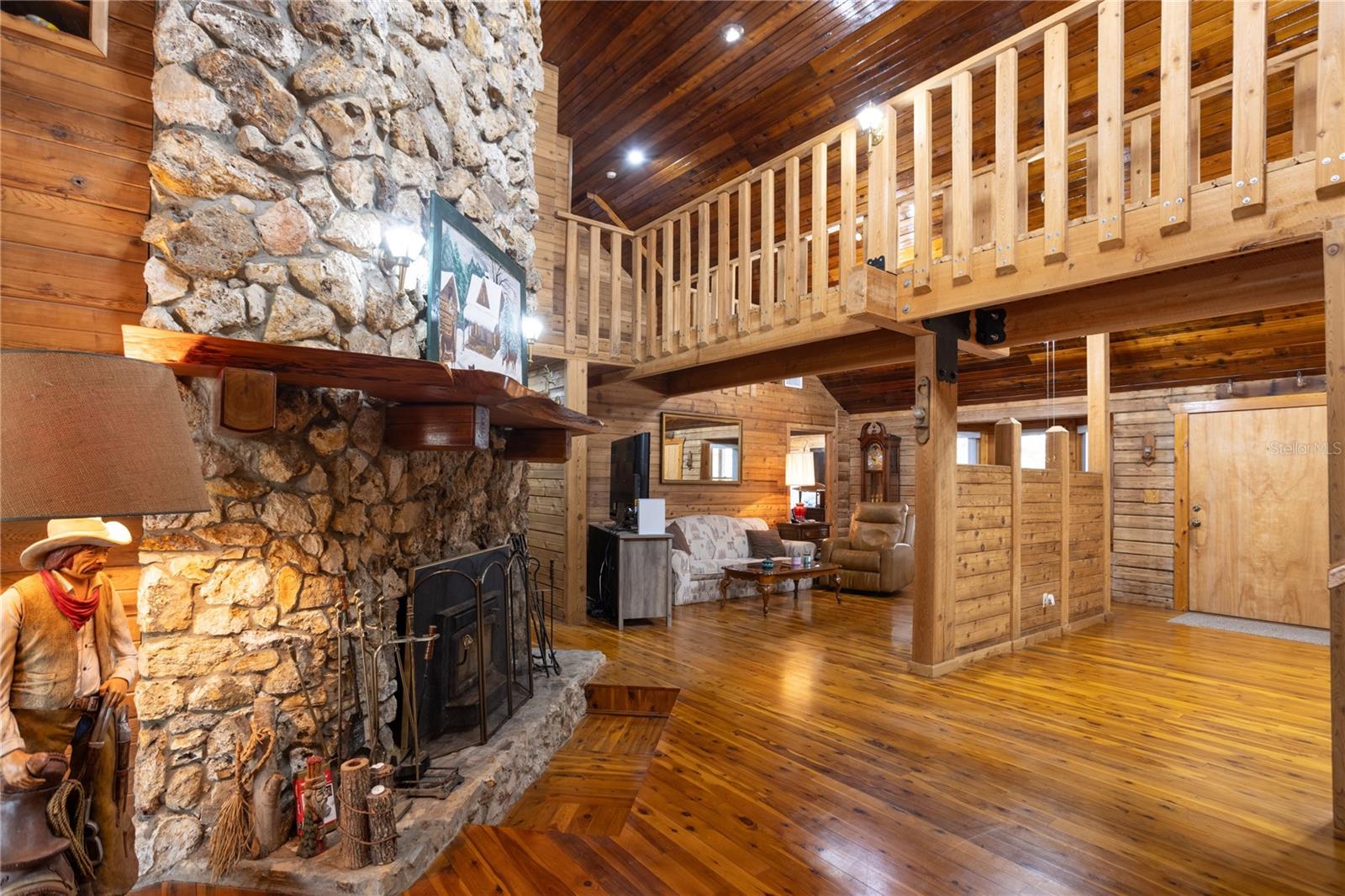 Image 5 of 57 For 6892 Swain Road