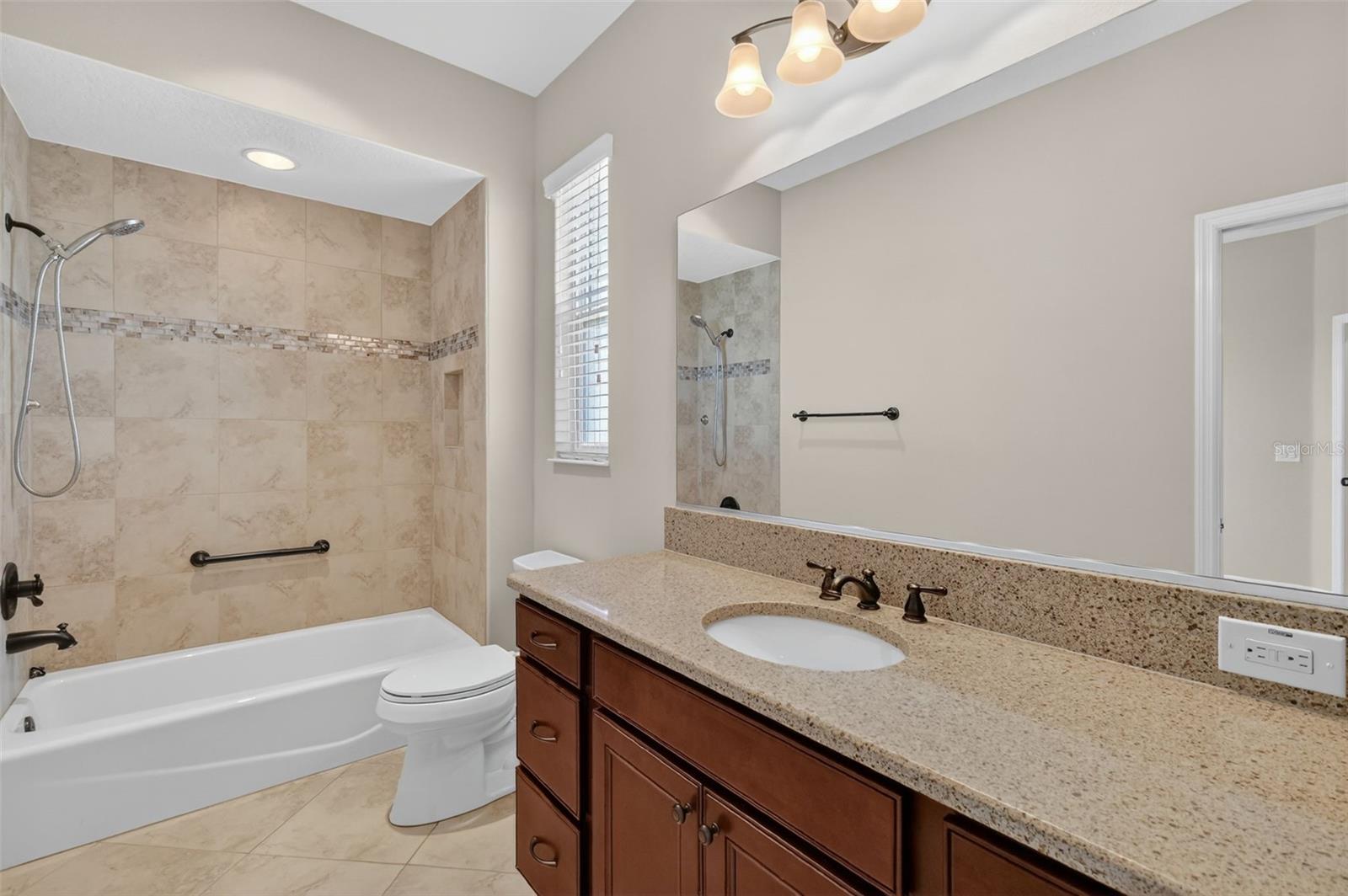 Image 38 of 60 For 3300 Boardroom Trail