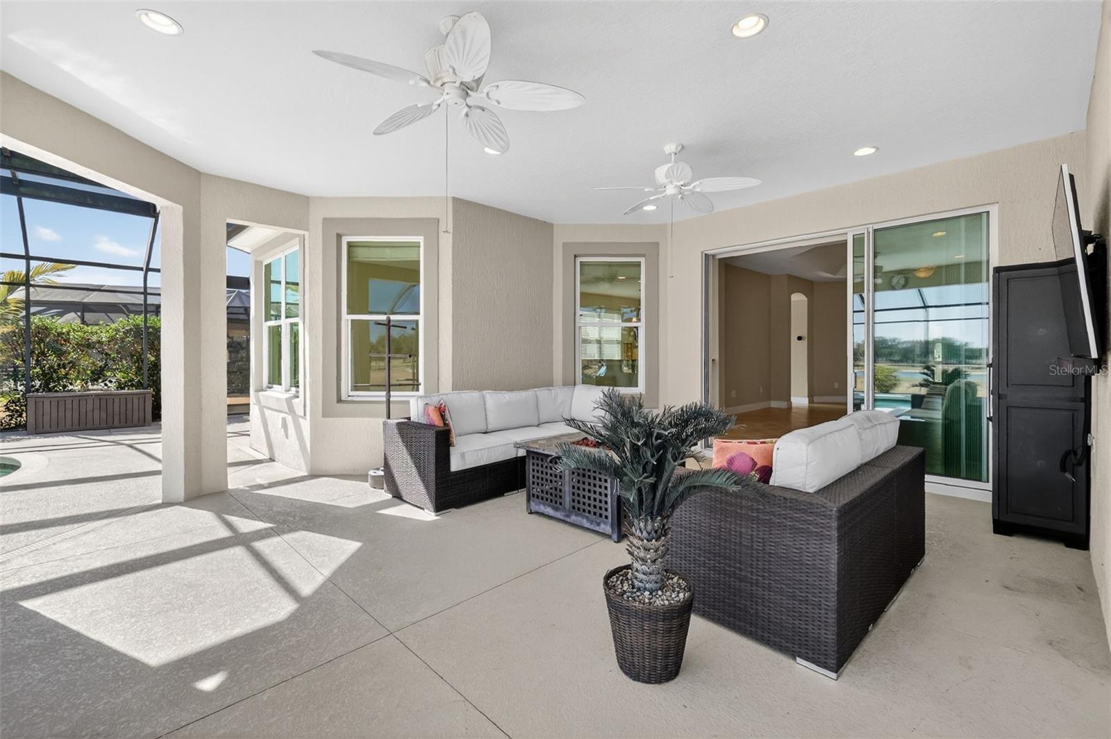 Image 47 of 60 For 3300 Boardroom Trail