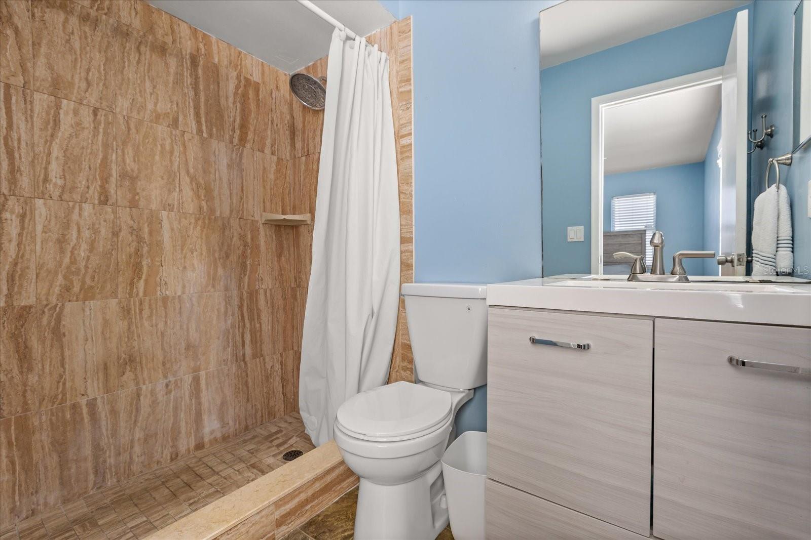 Image 14 of 21 For 8954 Valencia Gardens Drive