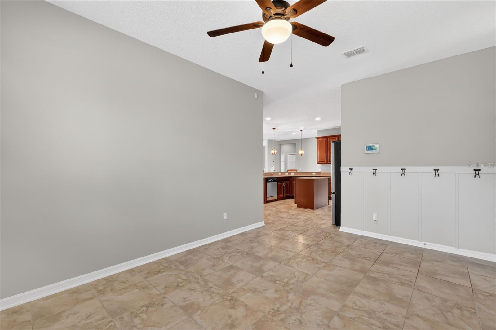 Image 16 of 42 For 2451 Plumadore Drive