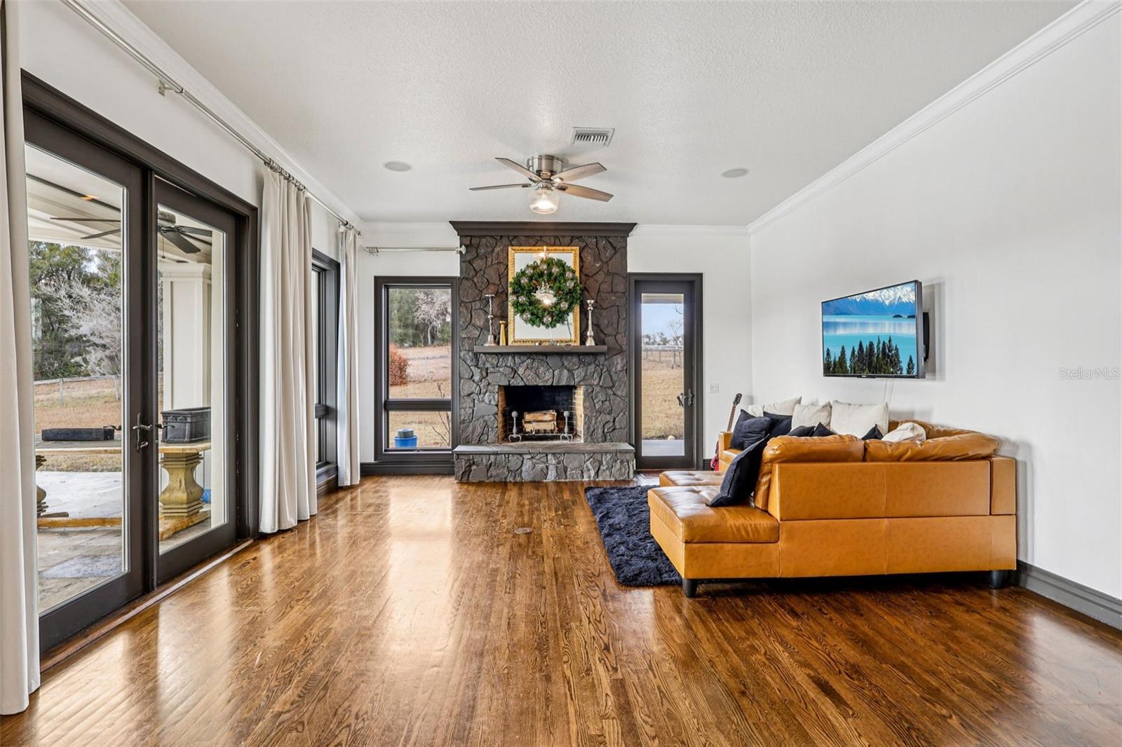 Image 13 of 61 For 36530 Lazy B Lane