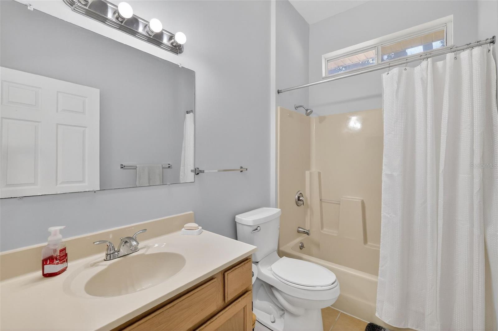 Listing photo id 18 for 34245 Rosa Lane