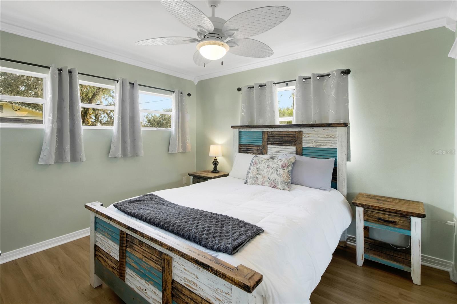 Image 11 of 36 For 2602 Western Way