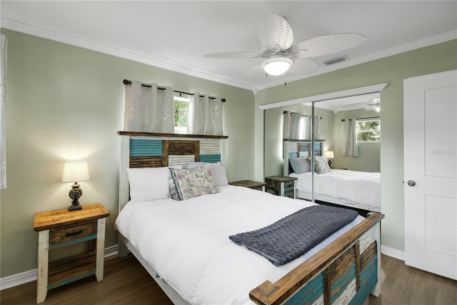 Image 12 of 36 For 2602 Western Way