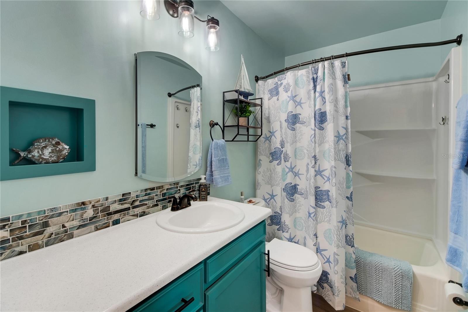 Image 14 of 36 For 2602 Western Way