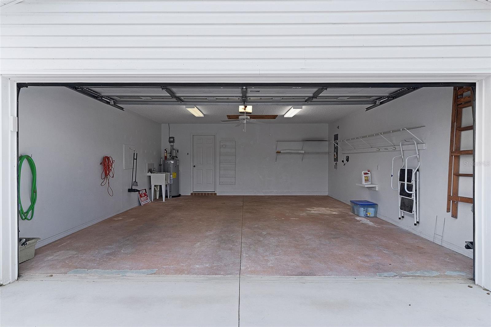 Image 14 of 38 For 807 Ramos Drive