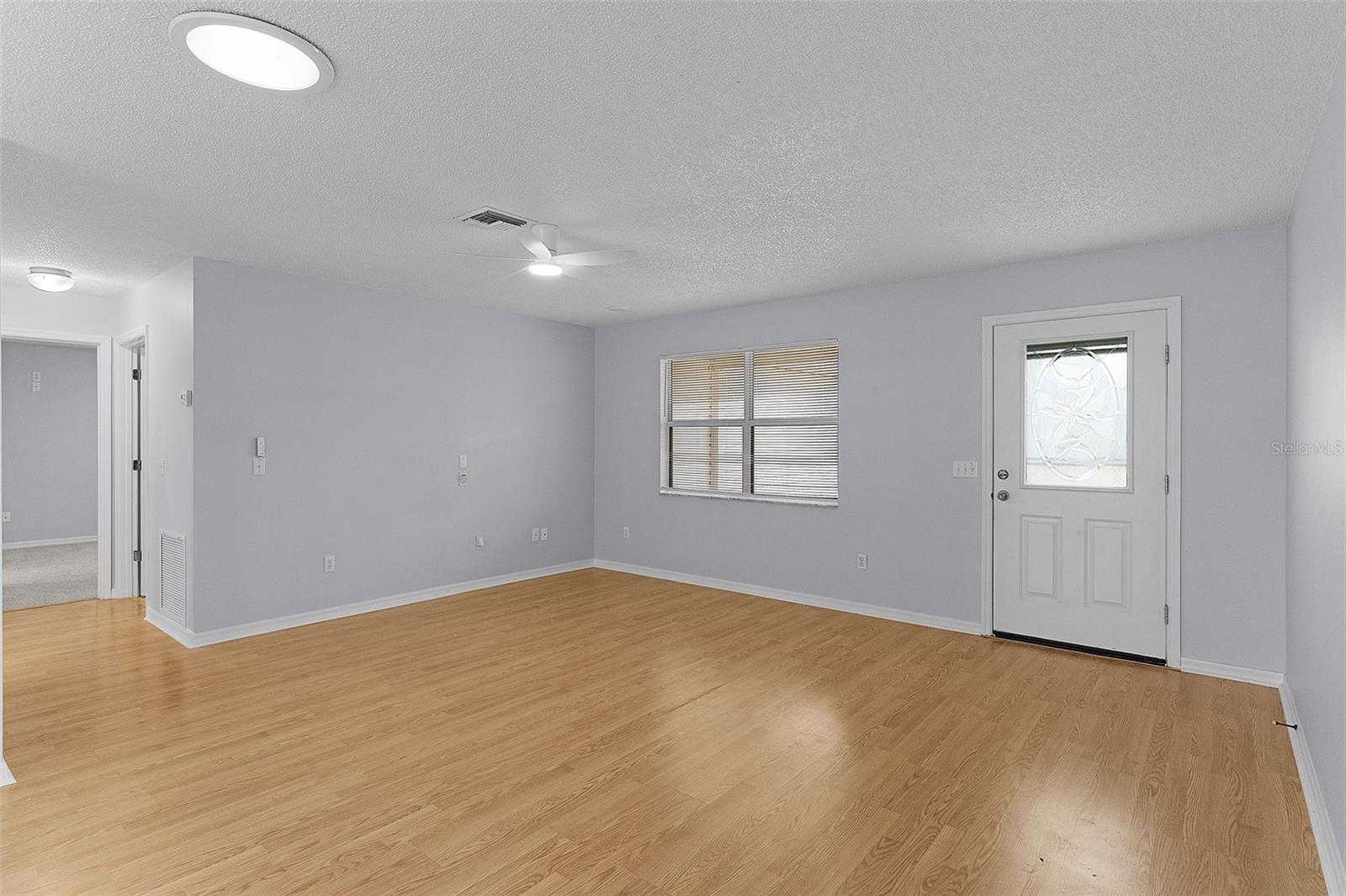 Image 17 of 38 For 807 Ramos Drive