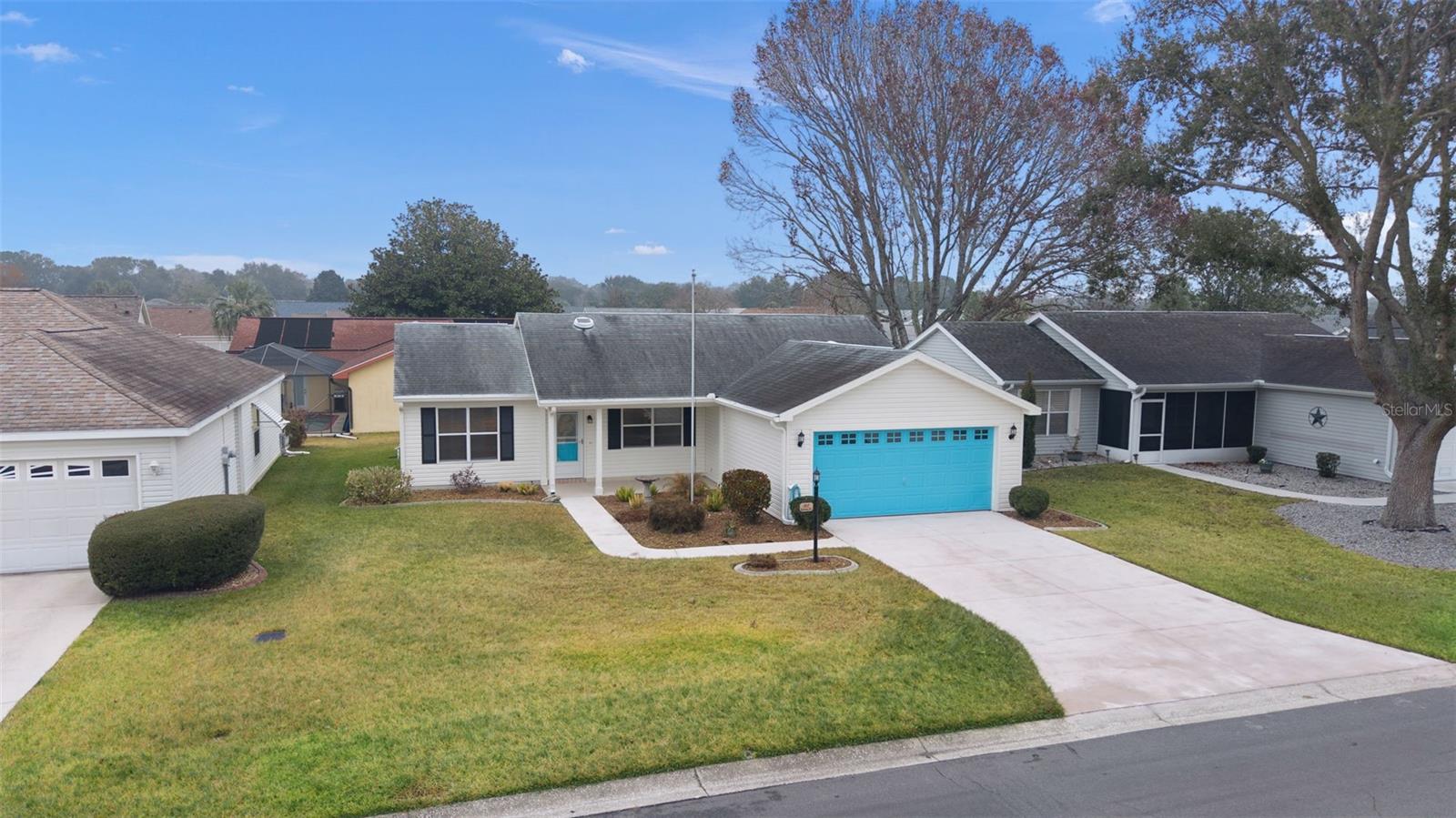 Image 5 of 38 For 807 Ramos Drive