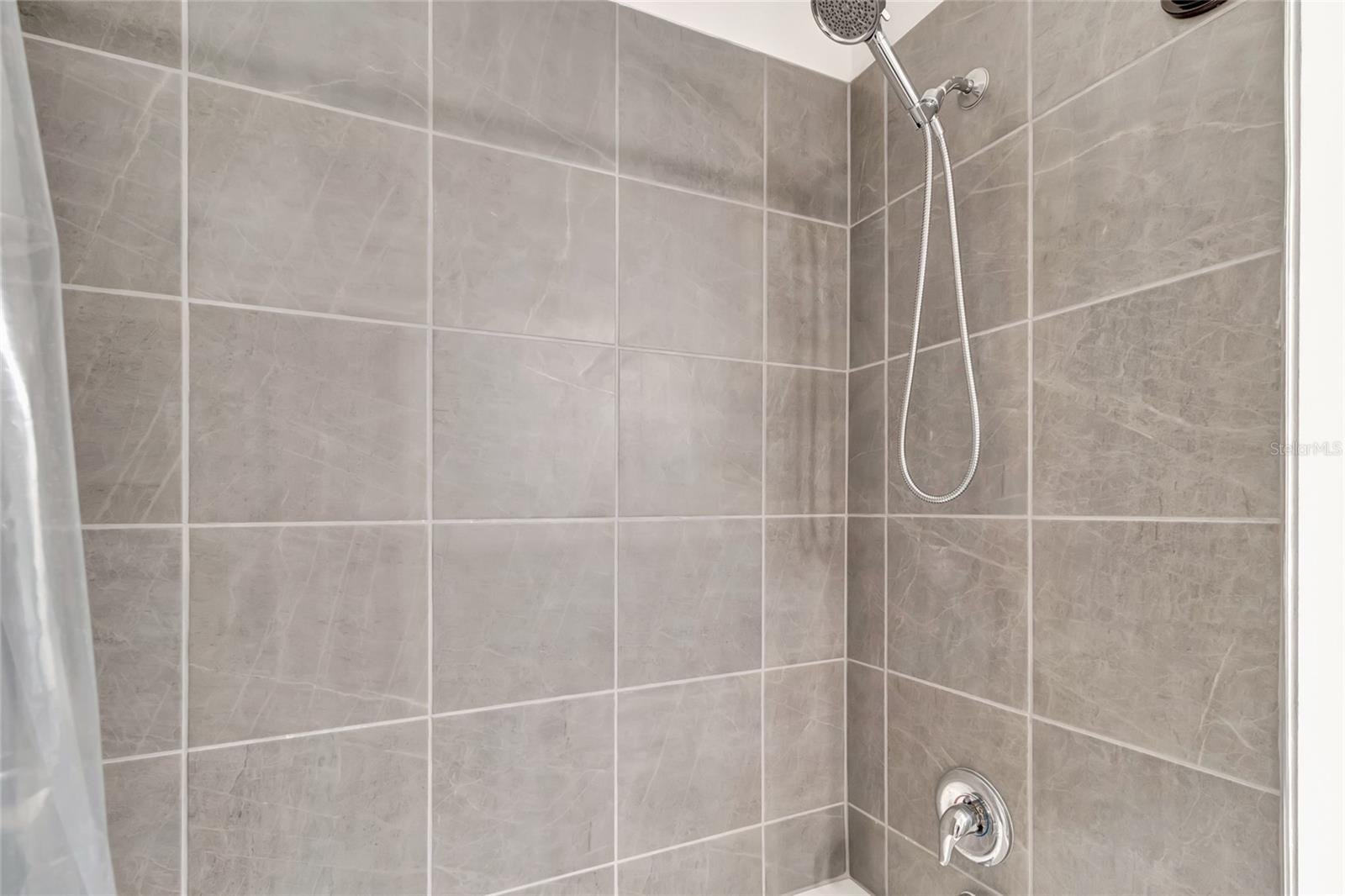 Image 11 of 46 For 3984 Mayhill Loop