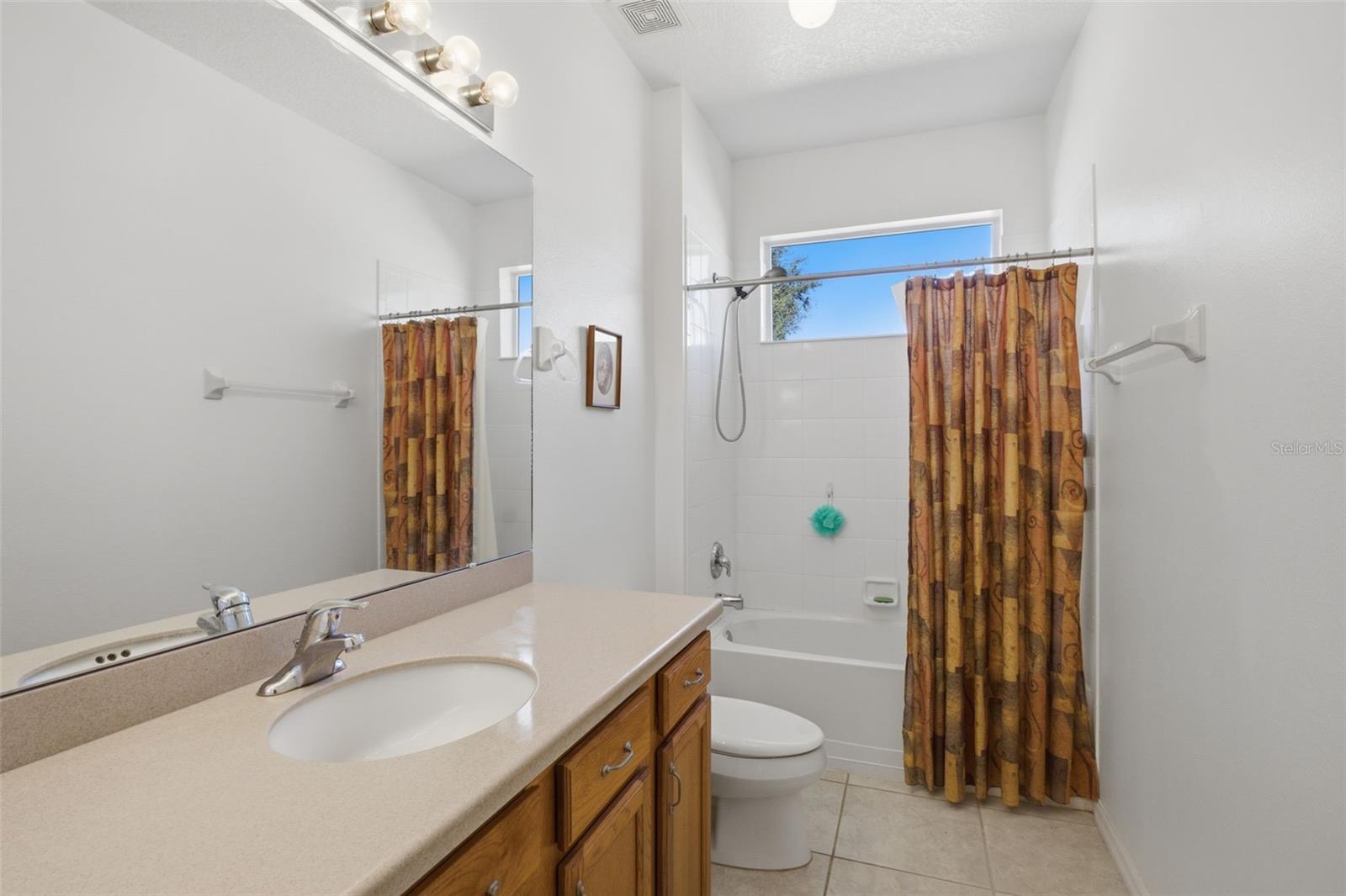 Image 21 of 39 For 5922 Sage Leaf Place