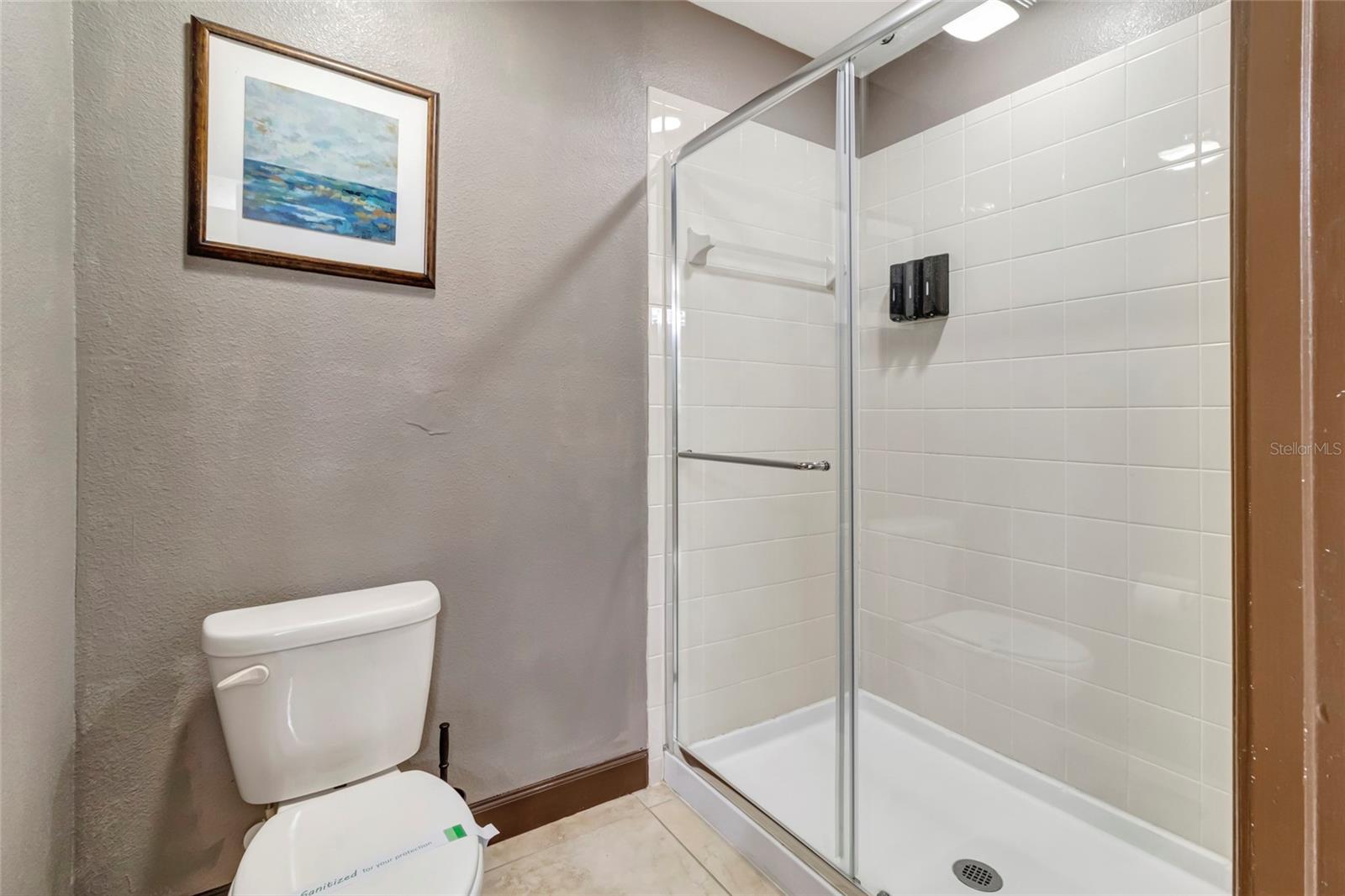 Image 31 of 59 For 1424 Wexford Way